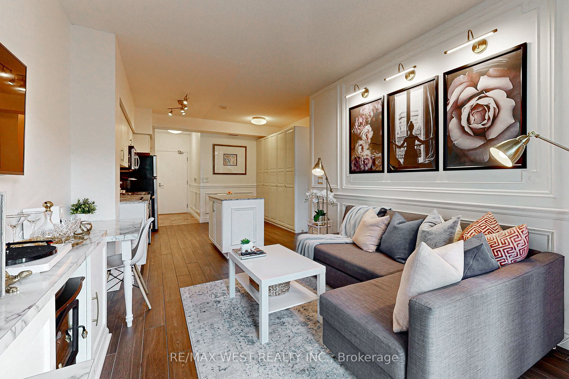 209 Fort York Boulevard #355