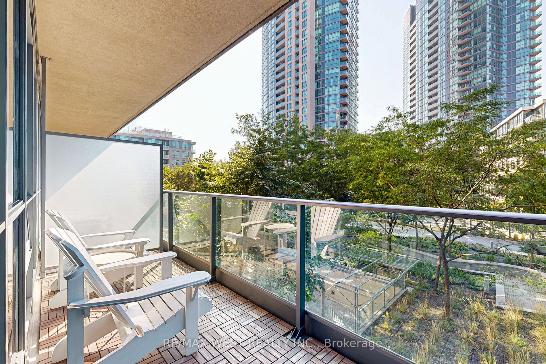 209 Fort York Boulevard #355