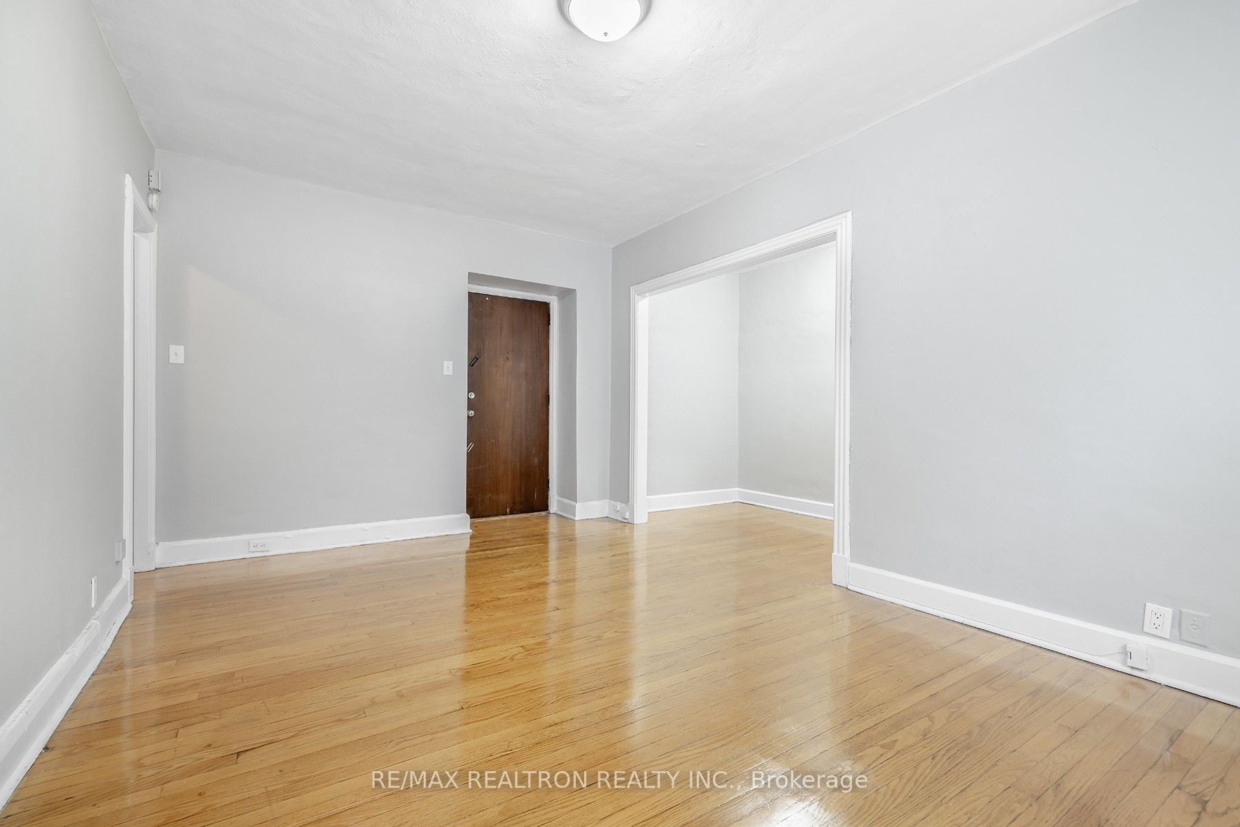 1 Mallory Gardens #4