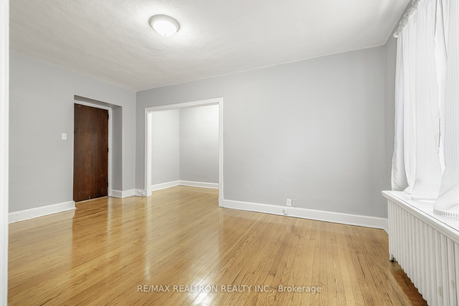 1 Mallory Gardens #4