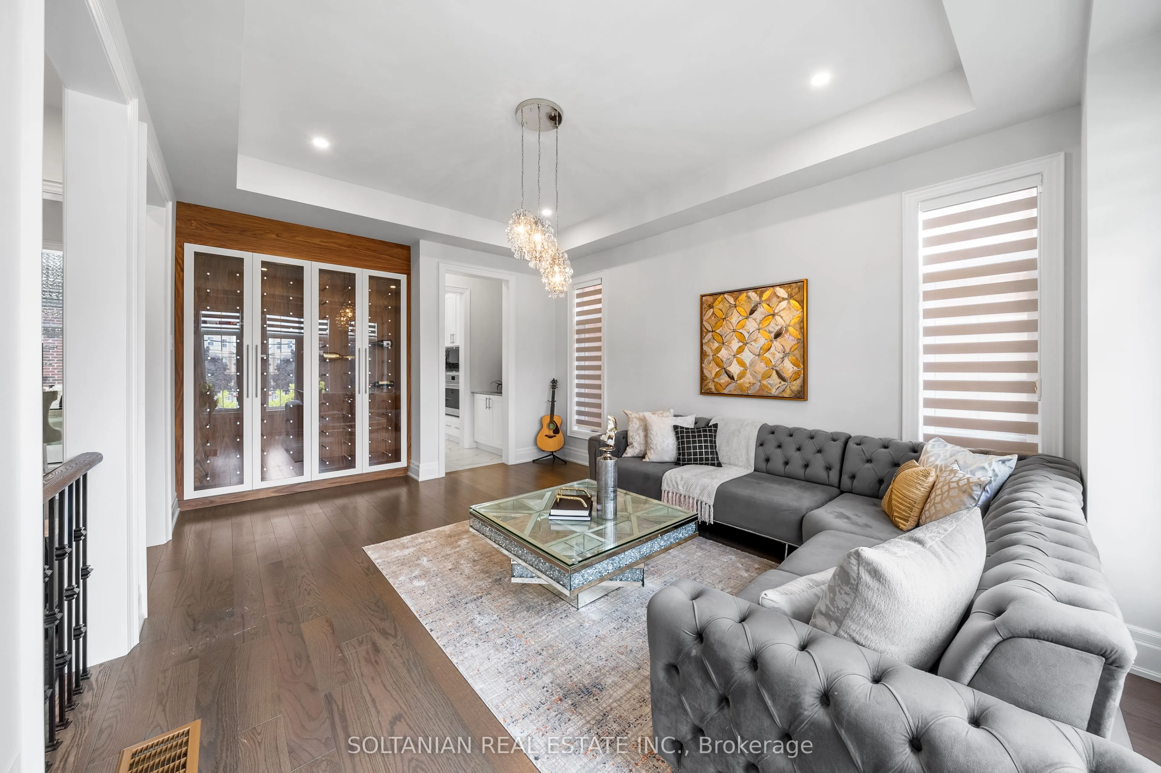 168 Cummer Avenue