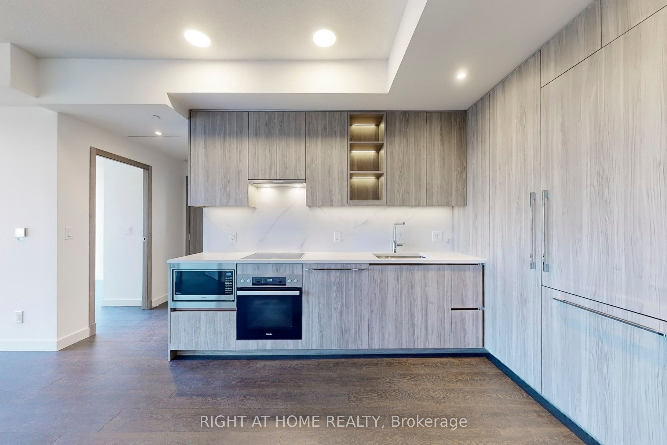 25 McMahon Drive #1606