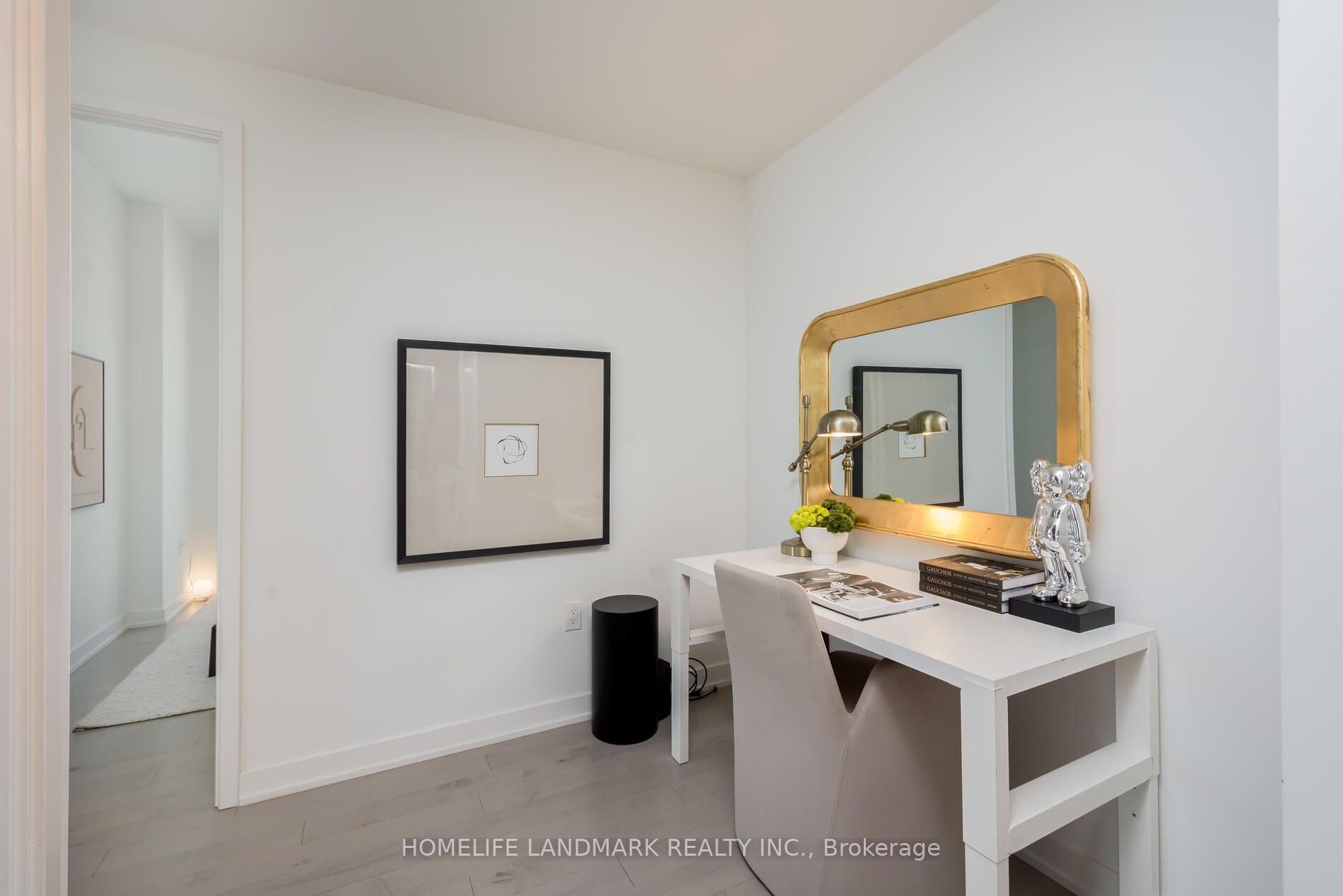 15 Queens Quay E, #2304
