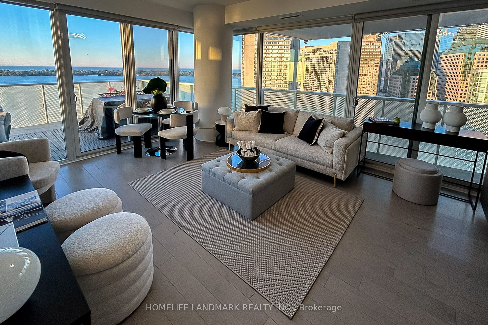 15 Queens Quay E, #2304