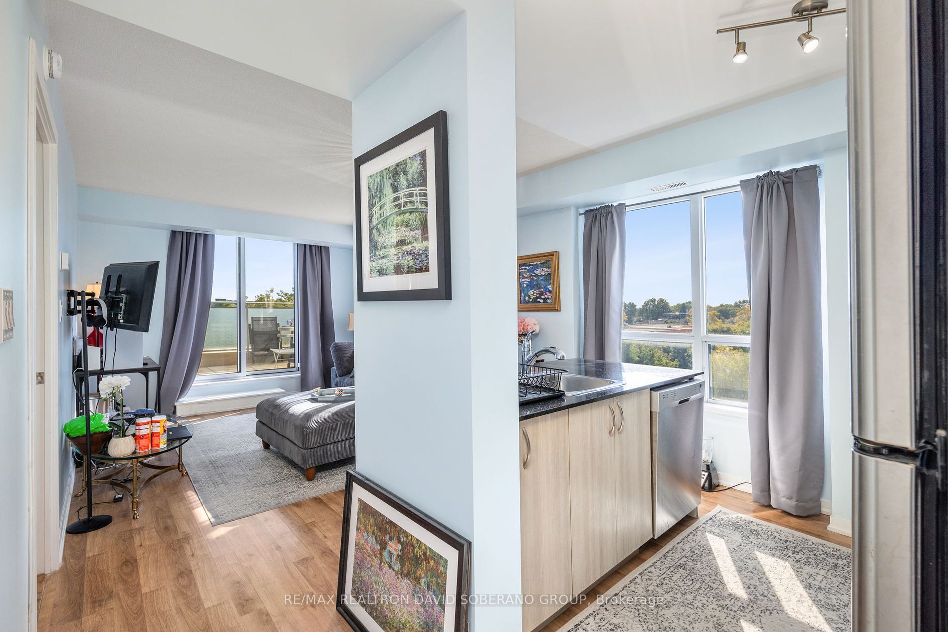 801 Sheppard Avenue W, #608