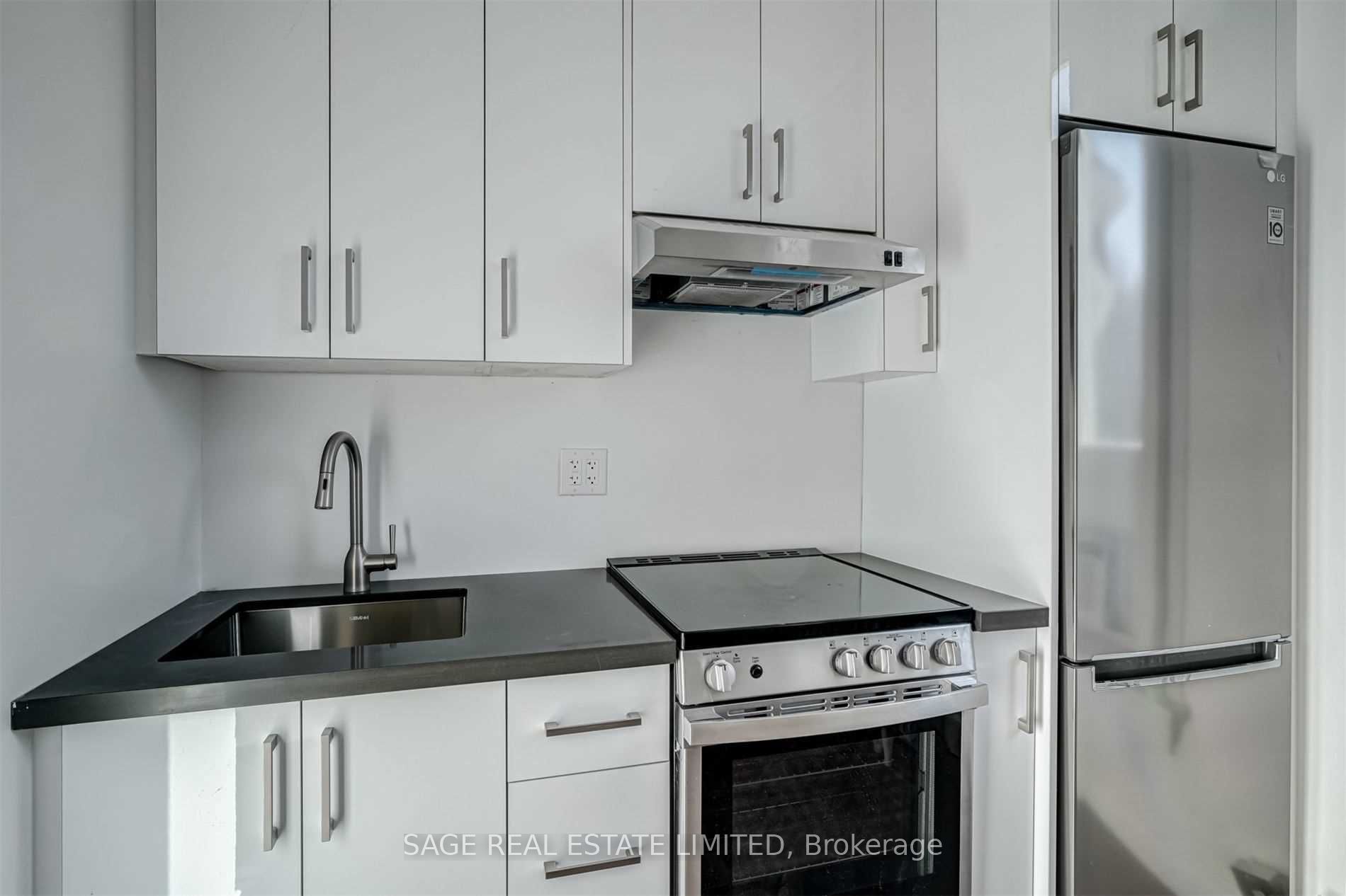 180 Sherbourne Street #203