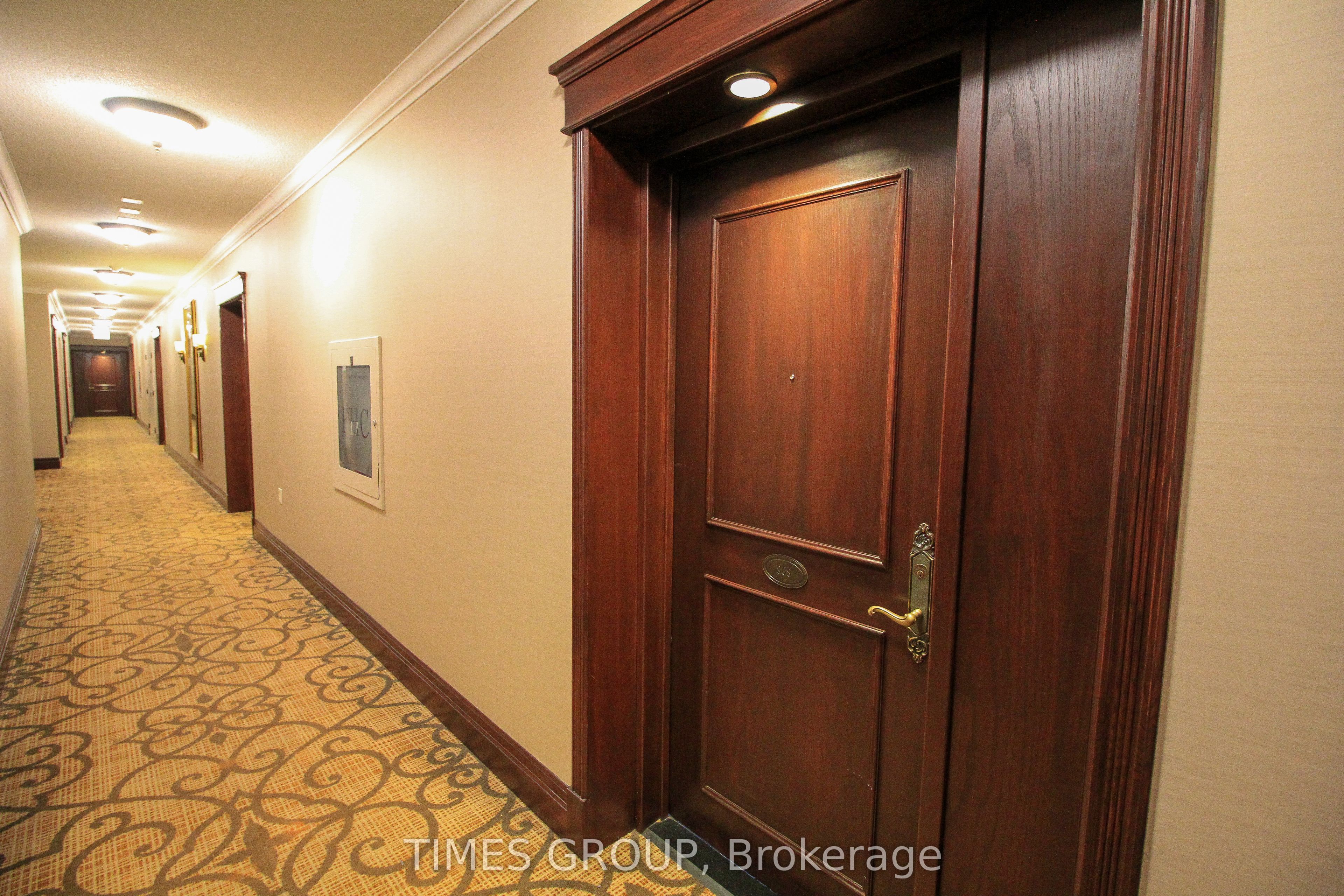 1 Clairtrell Road #808