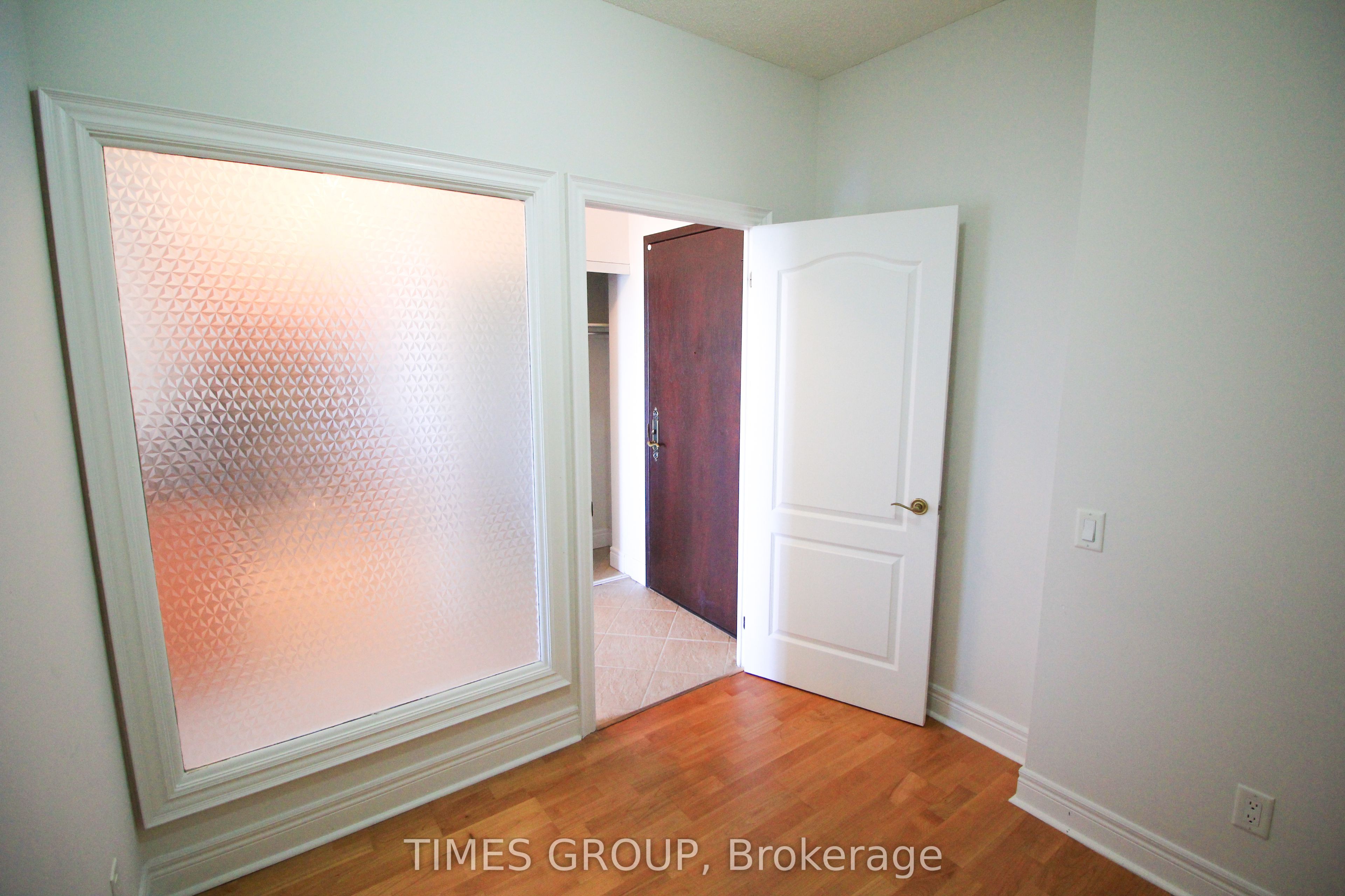 1 Clairtrell Road #808