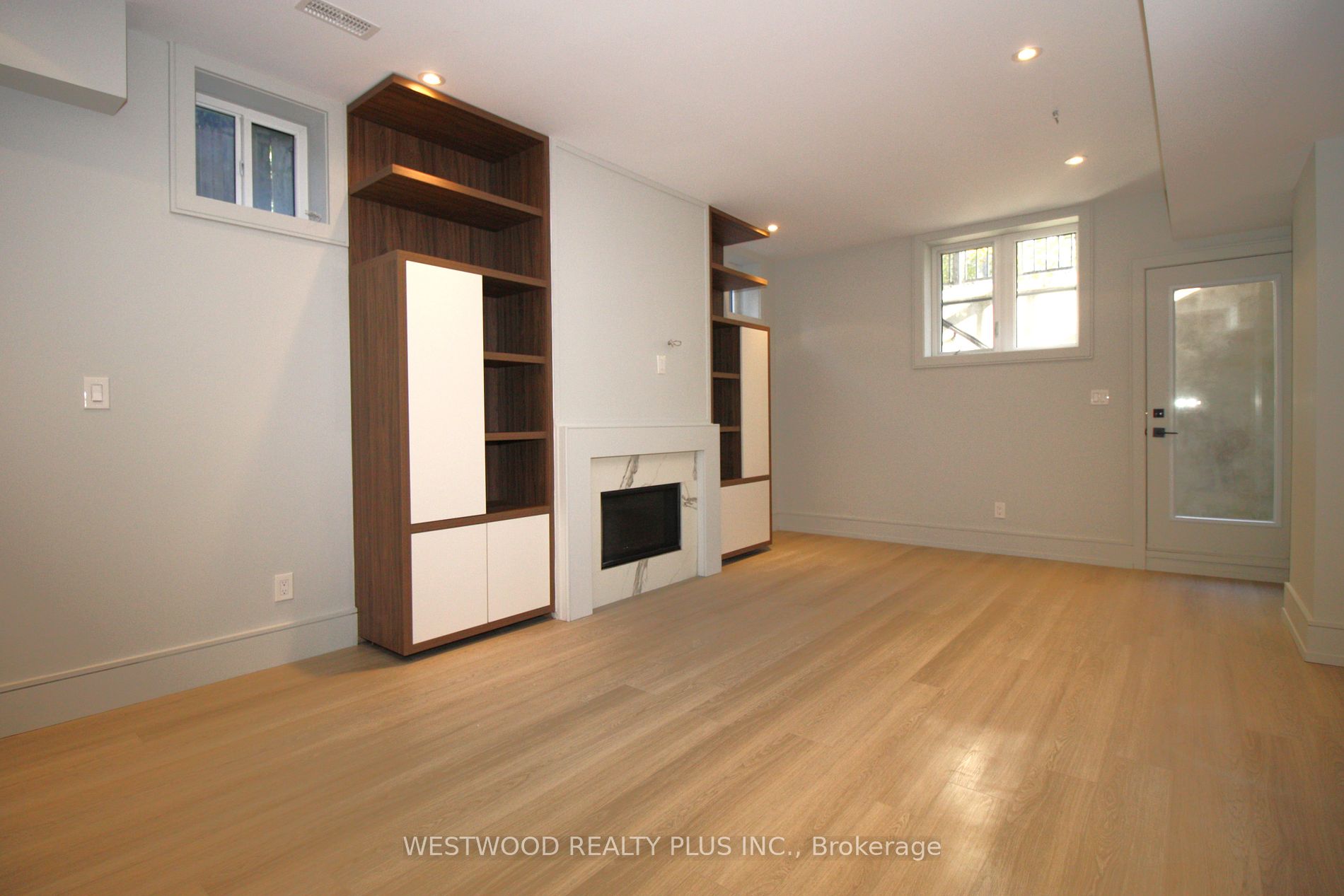 5 Norden Crescent