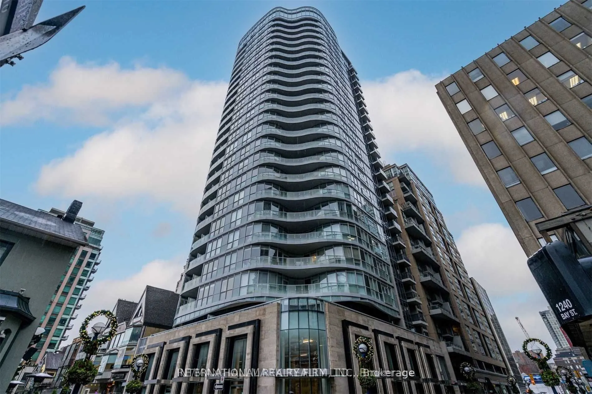 88 Cumberland Street N, #1903