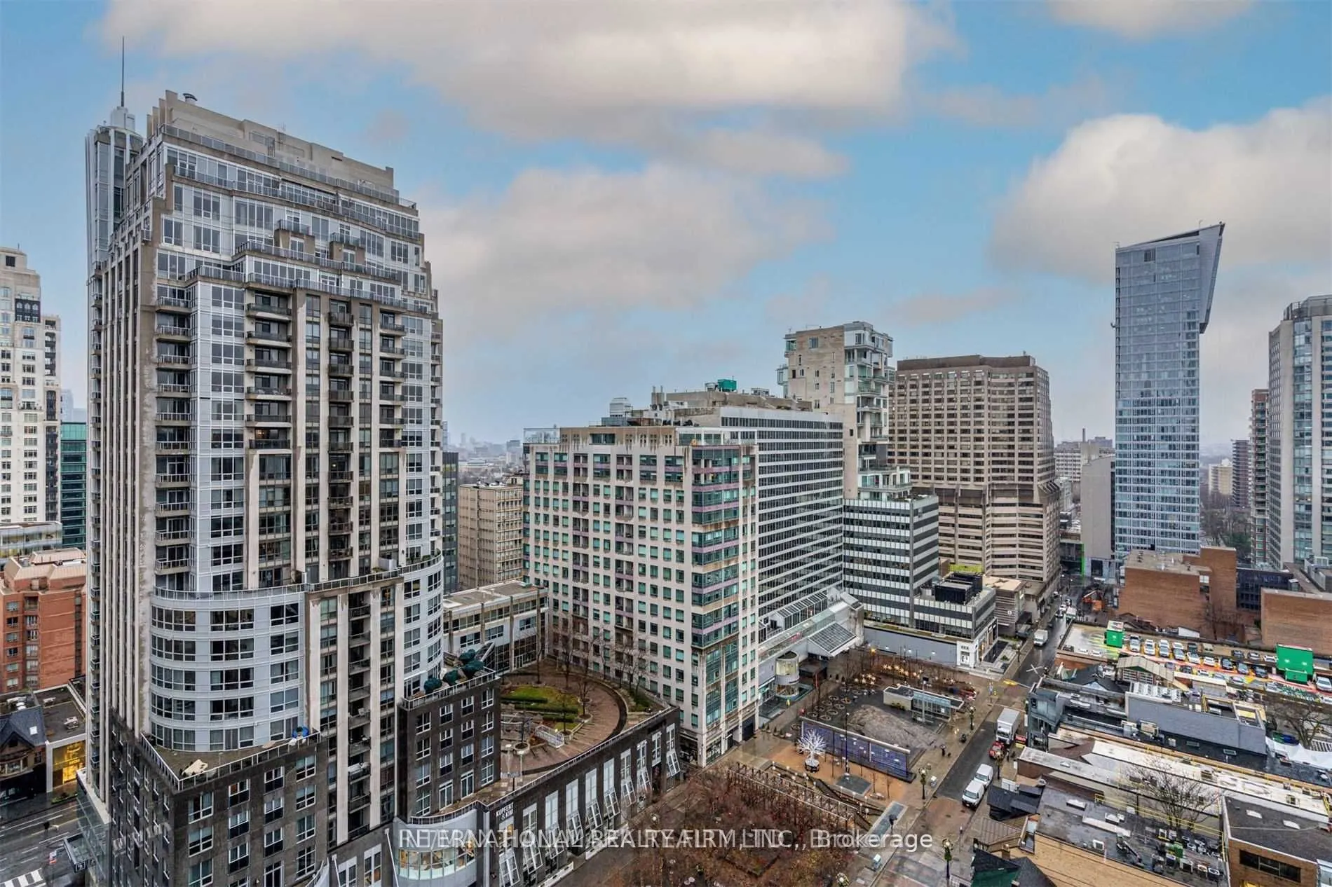 88 Cumberland Street N, #1903
