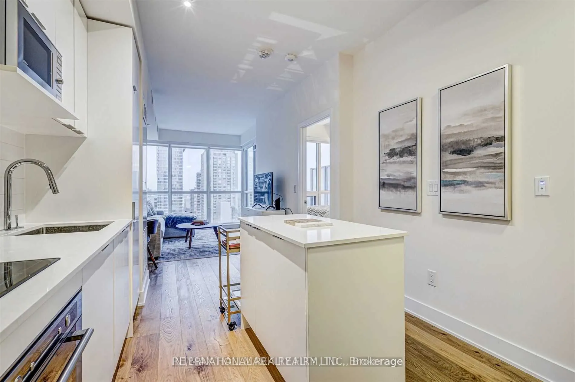 88 Cumberland Street N, #1903