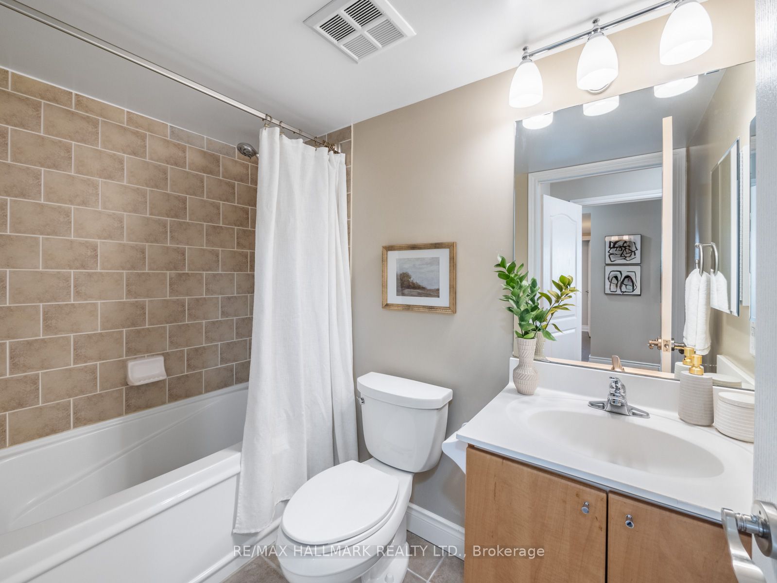 1103 Leslie Street, #1107
