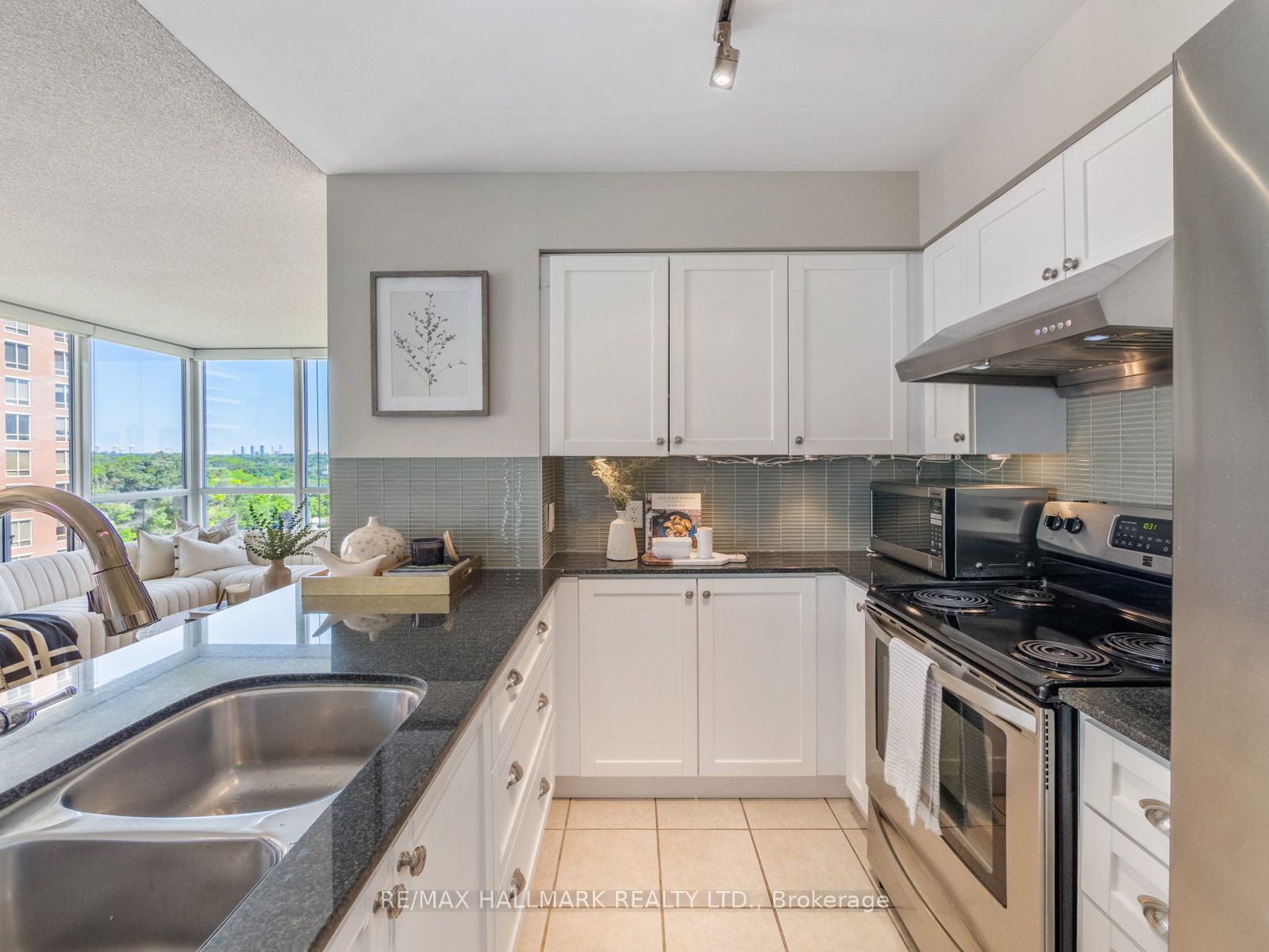 1103 Leslie Street, #1107