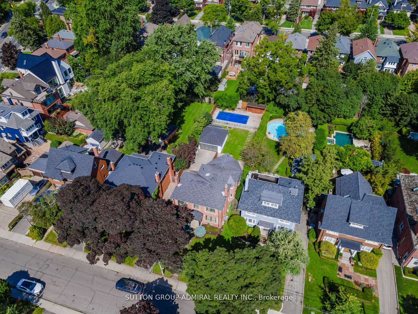216 Glencairn Avenue