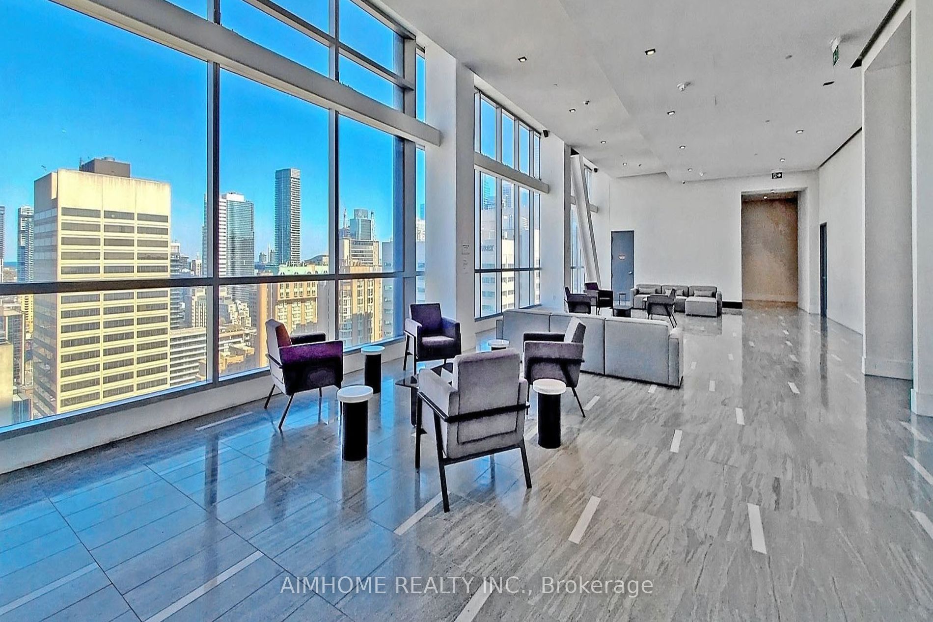 488 University Avenue #4703