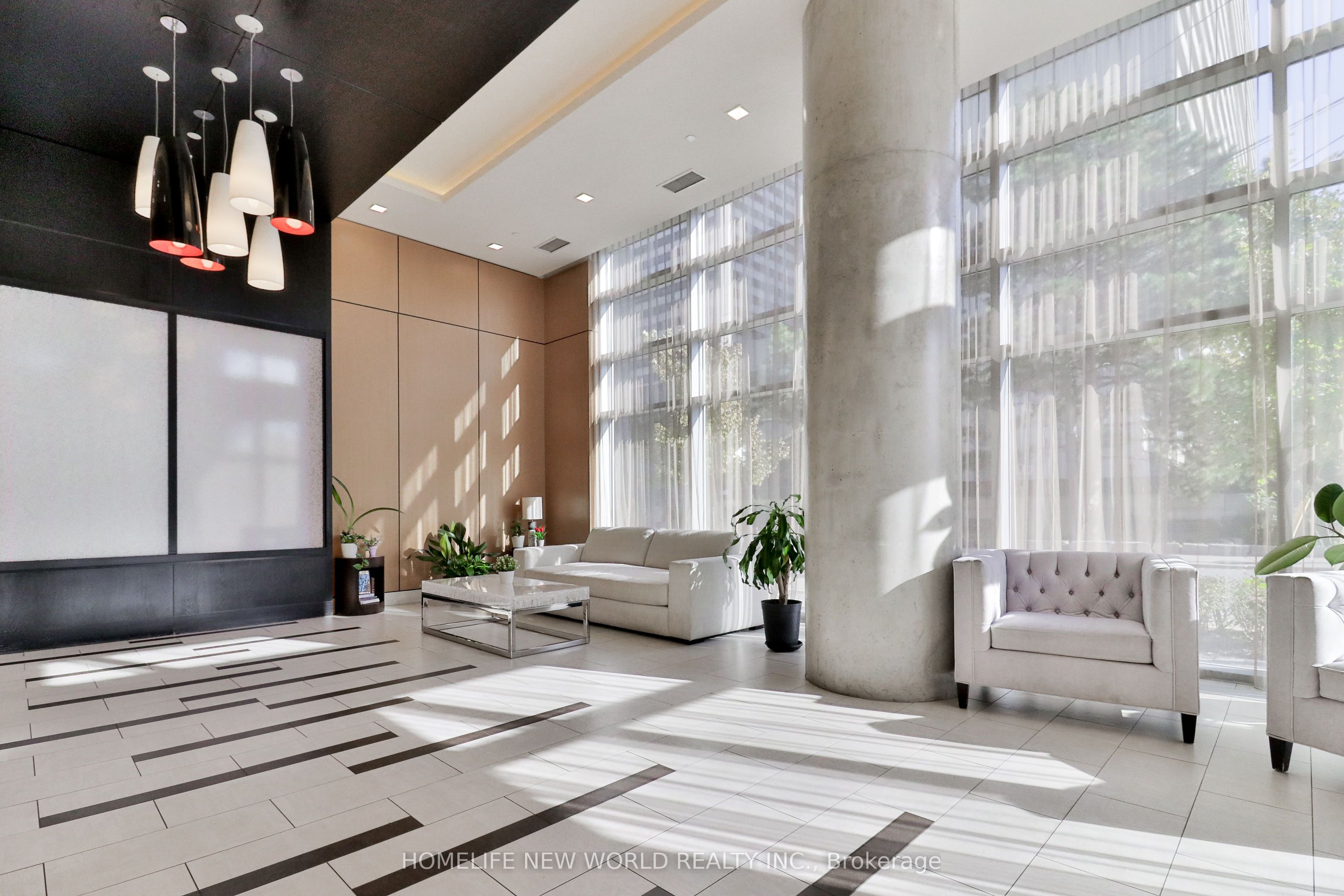 58 Orchard View Boulevard #908