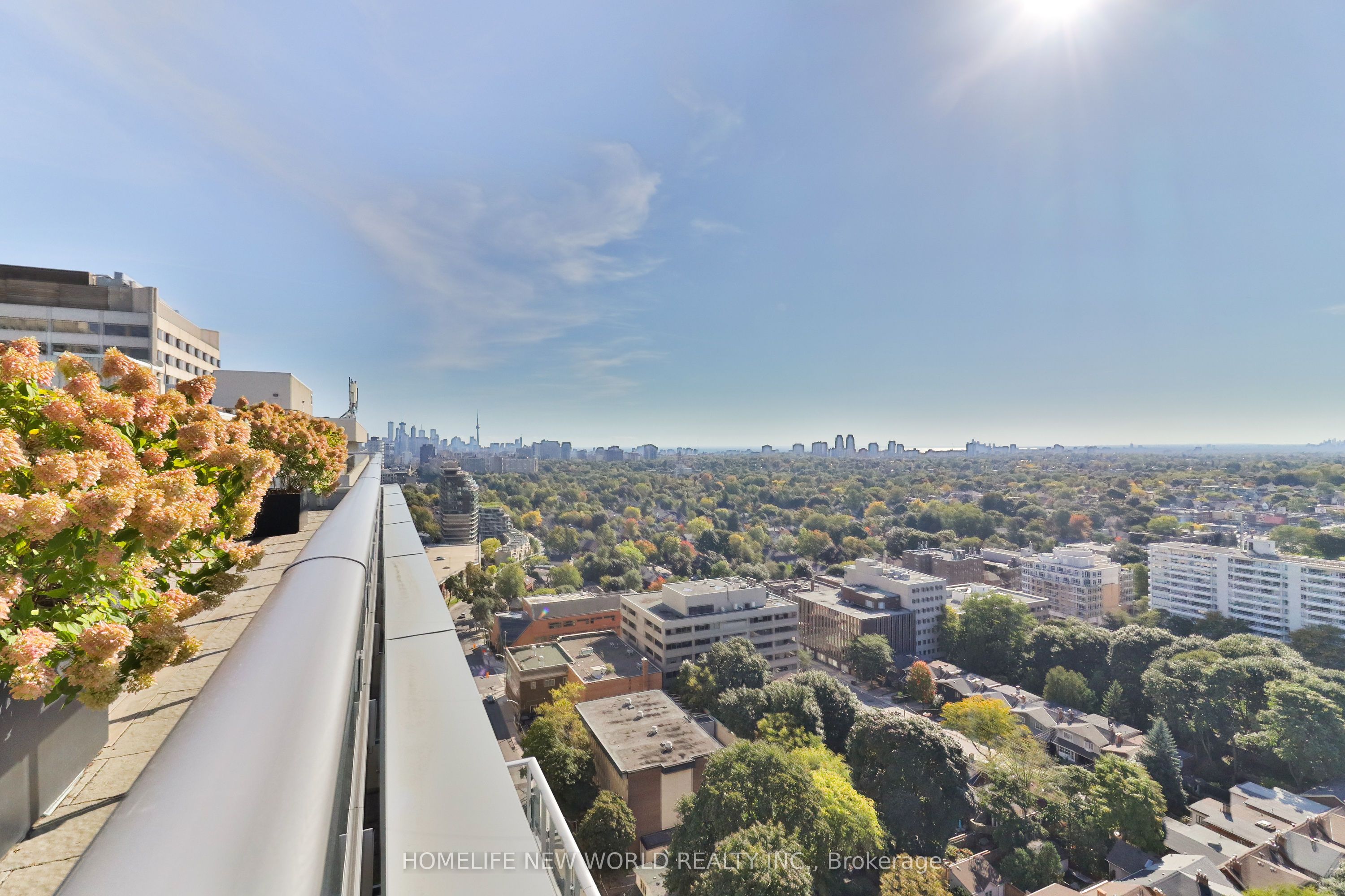 58 Orchard View Boulevard #908
