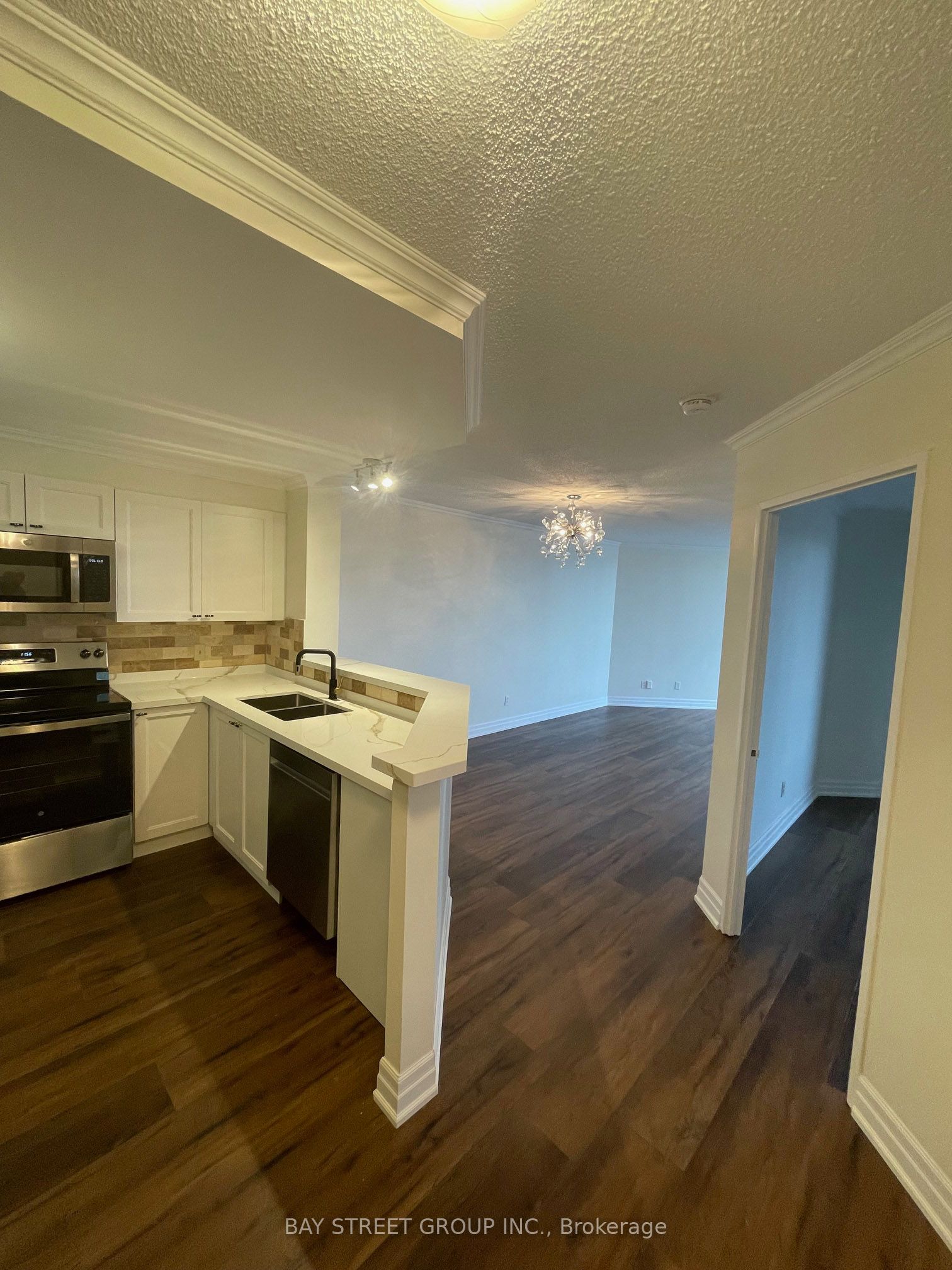 1101 Steeles Avenue W, #PH209