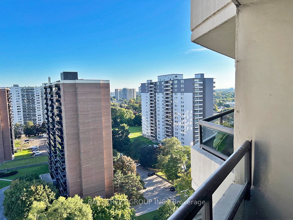 1101 Steeles Avenue W, #PH209