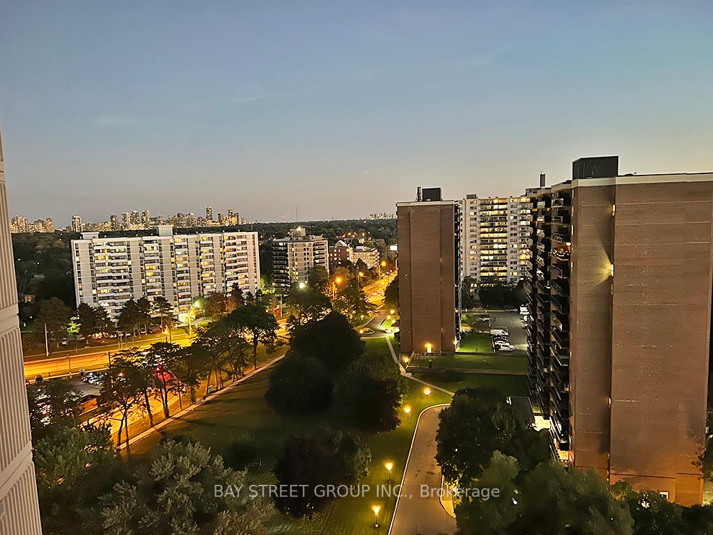 1101 Steeles Avenue W, #PH209