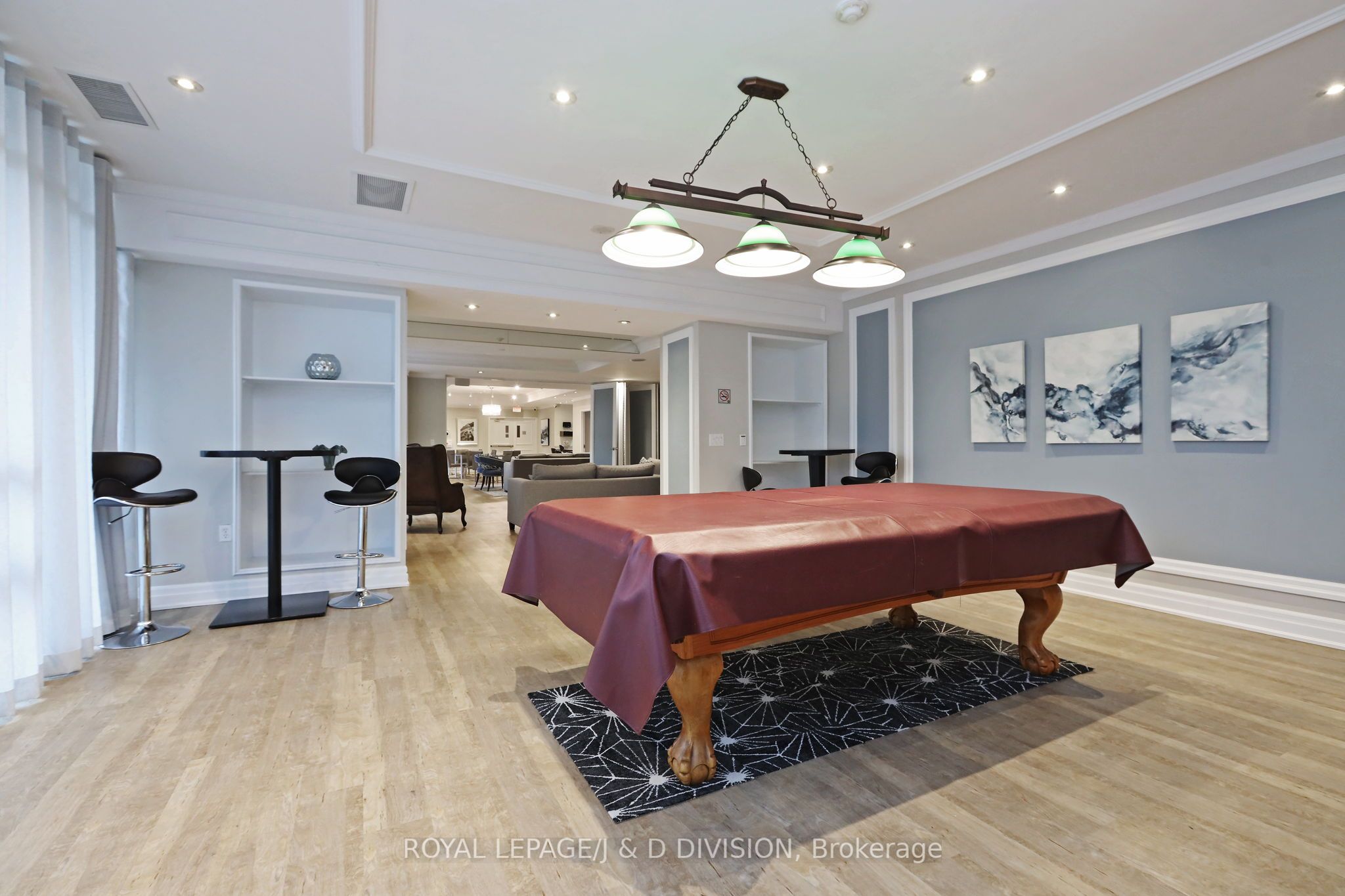 900 Mount Pleasant Road, #322