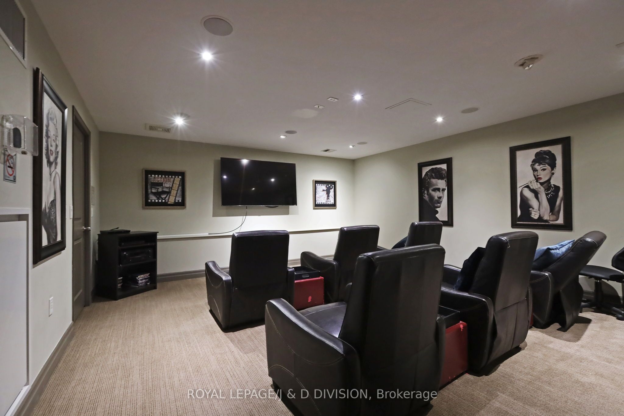 900 Mount Pleasant Road, #322
