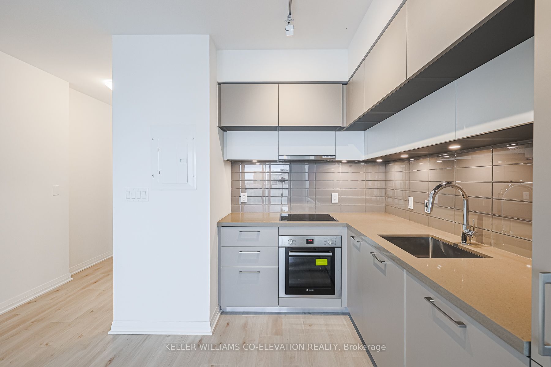99 Foxbar Road, #2209