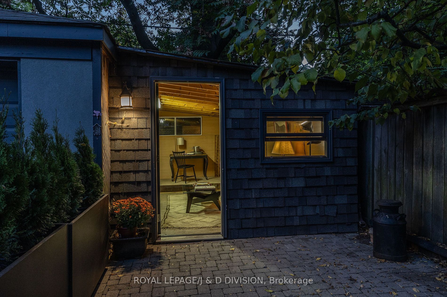 44 Standish Avenue