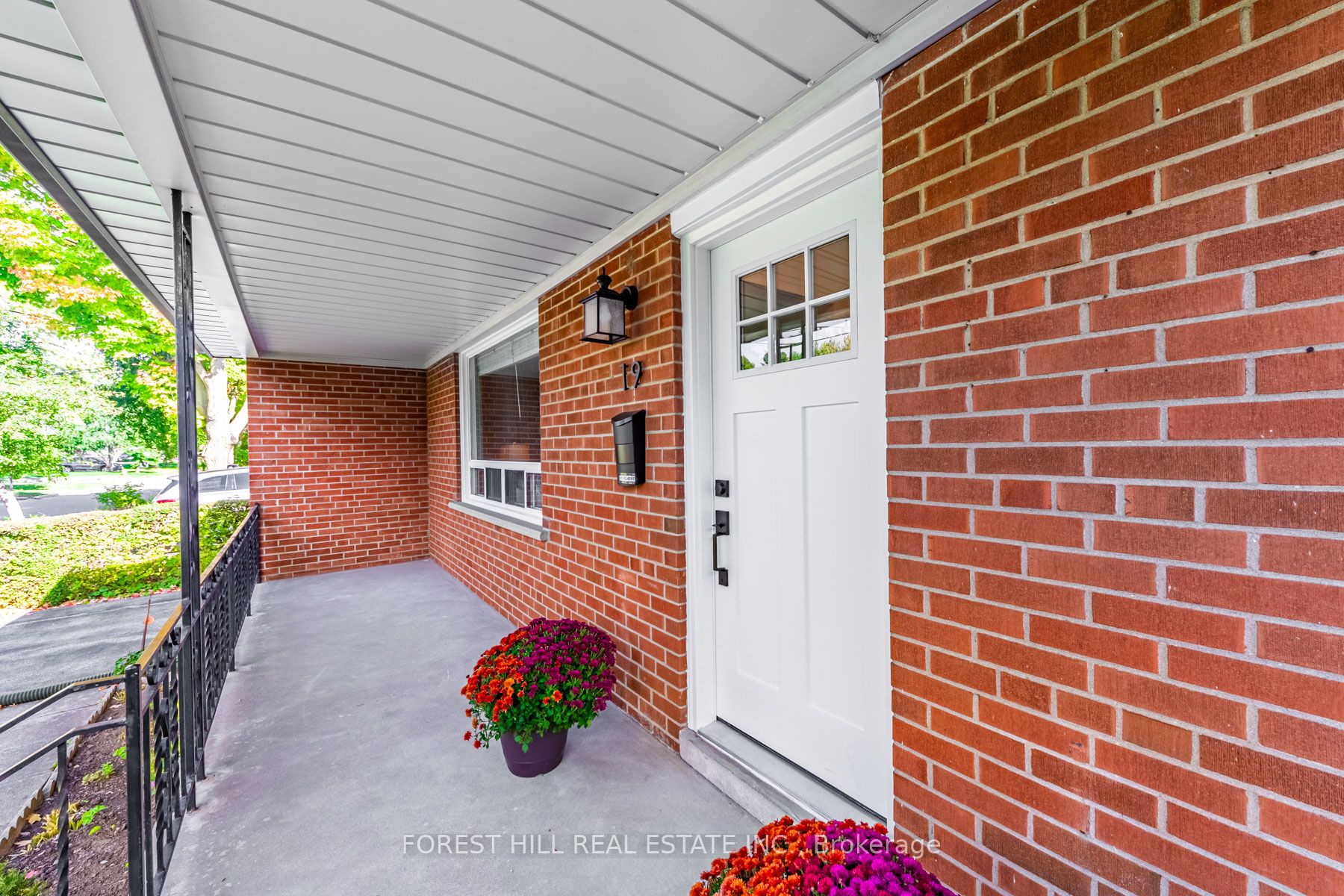 19 Tobruk Crescent