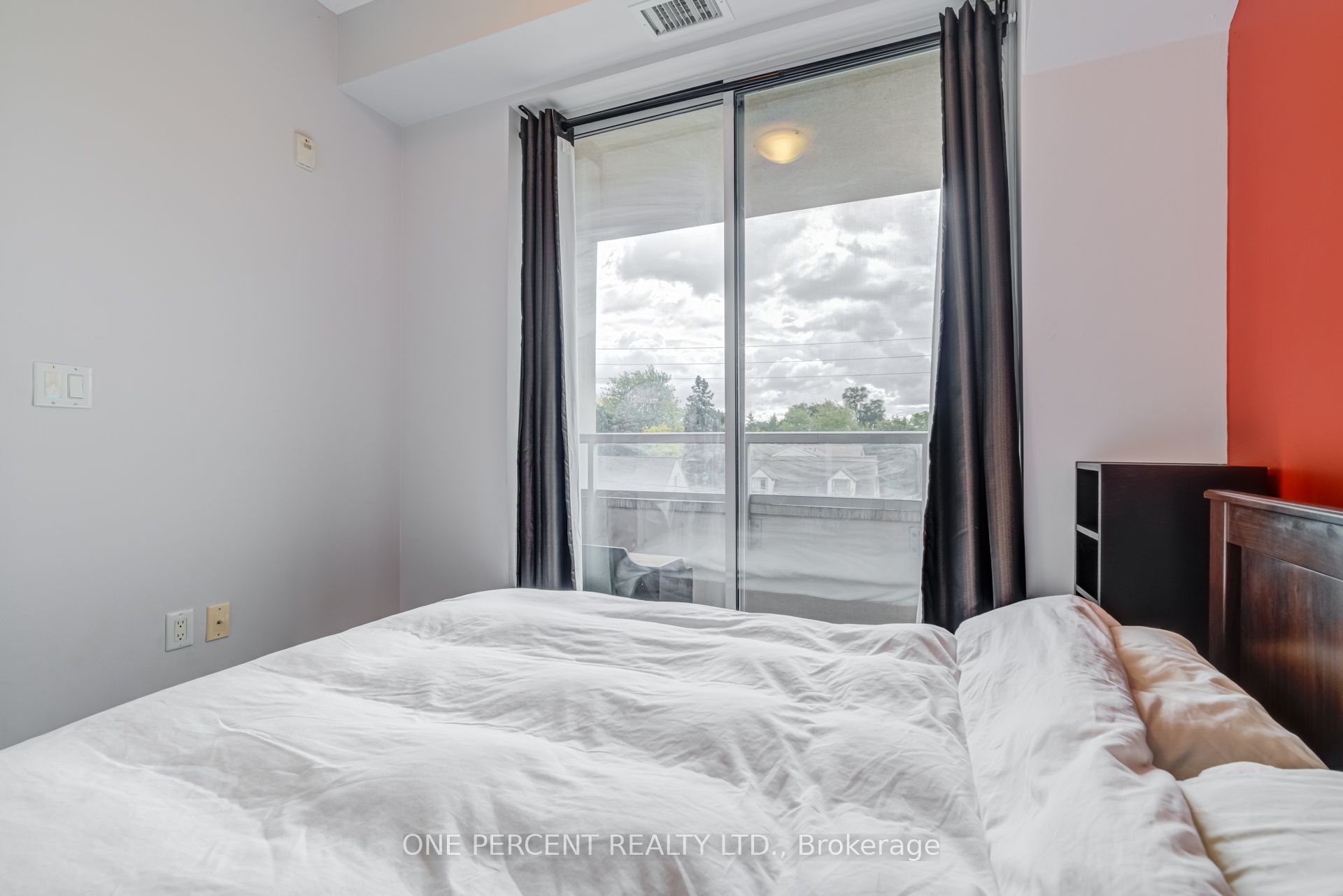 222 Finch Avenue W, #311
