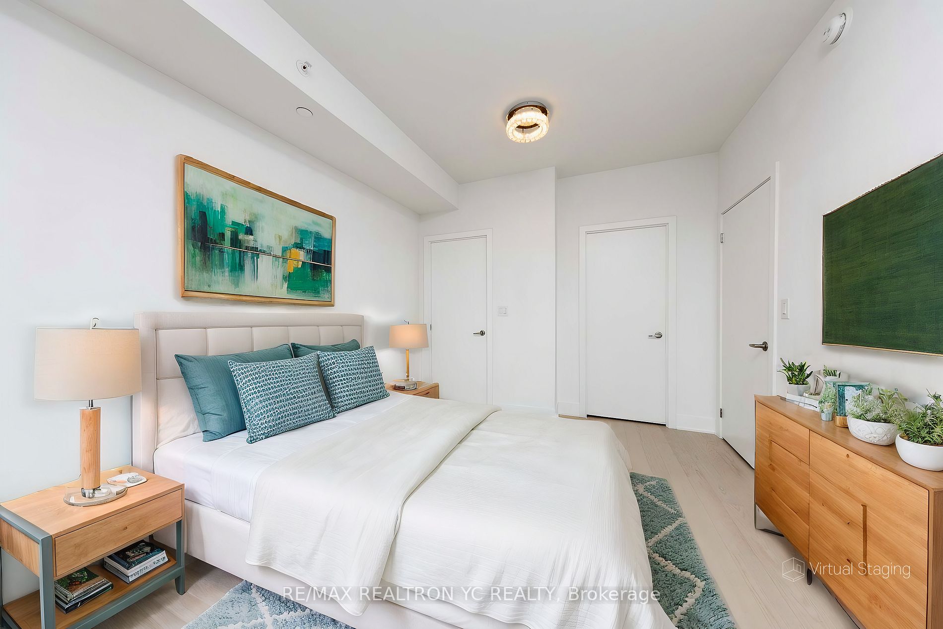 955 Bay Street #3907