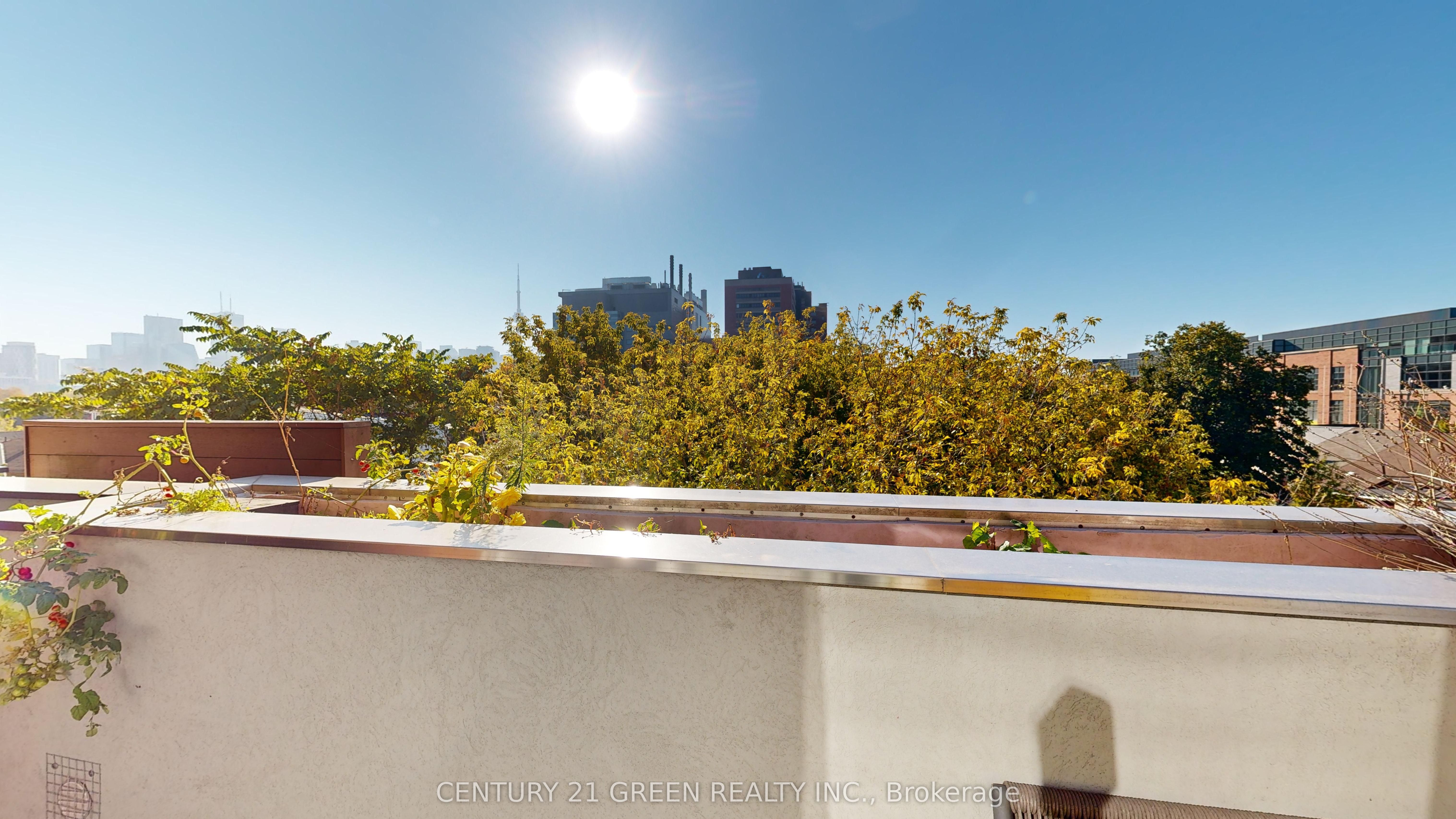 56 Lippincott Street, #8