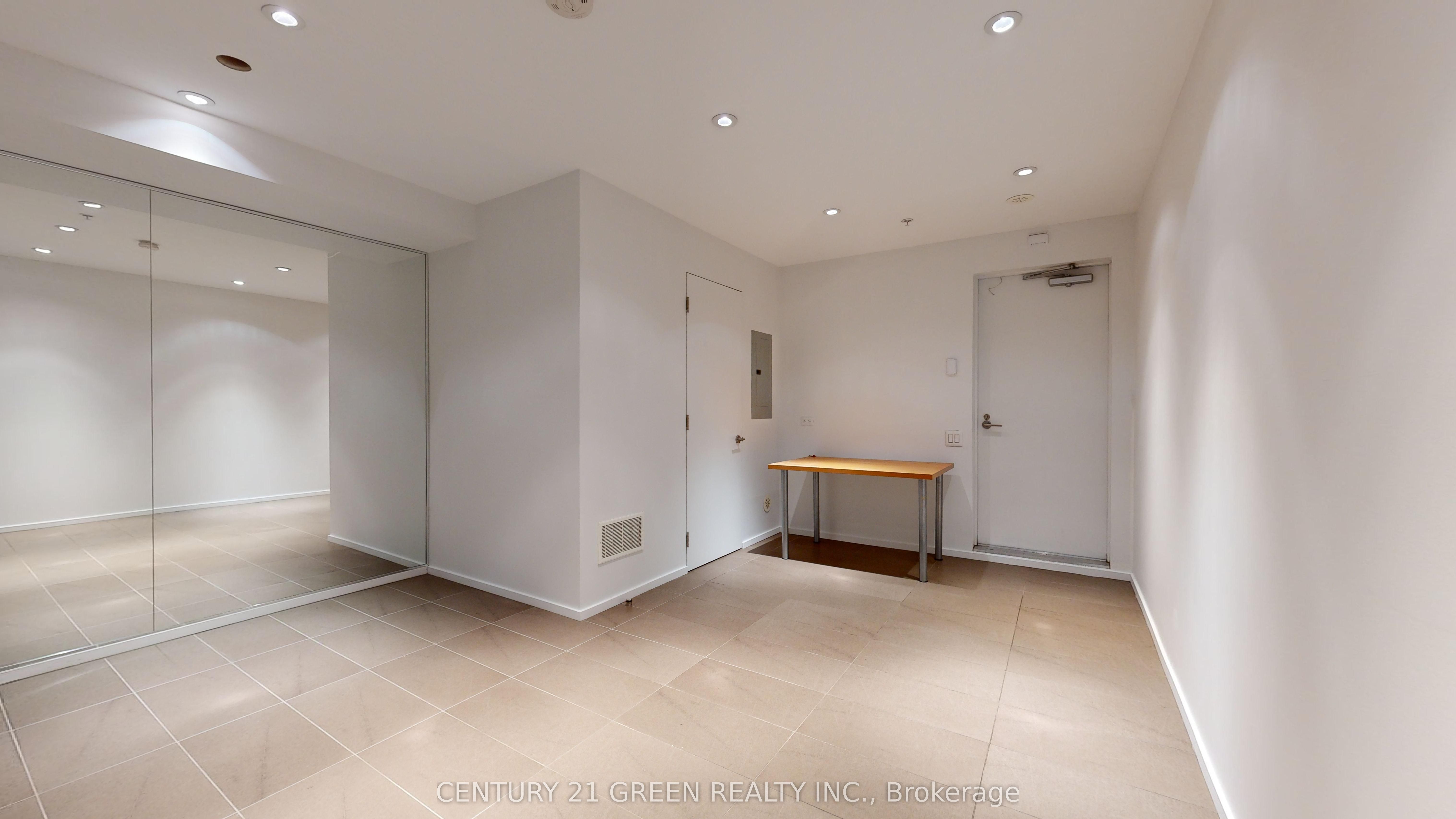 56 Lippincott Street, #8
