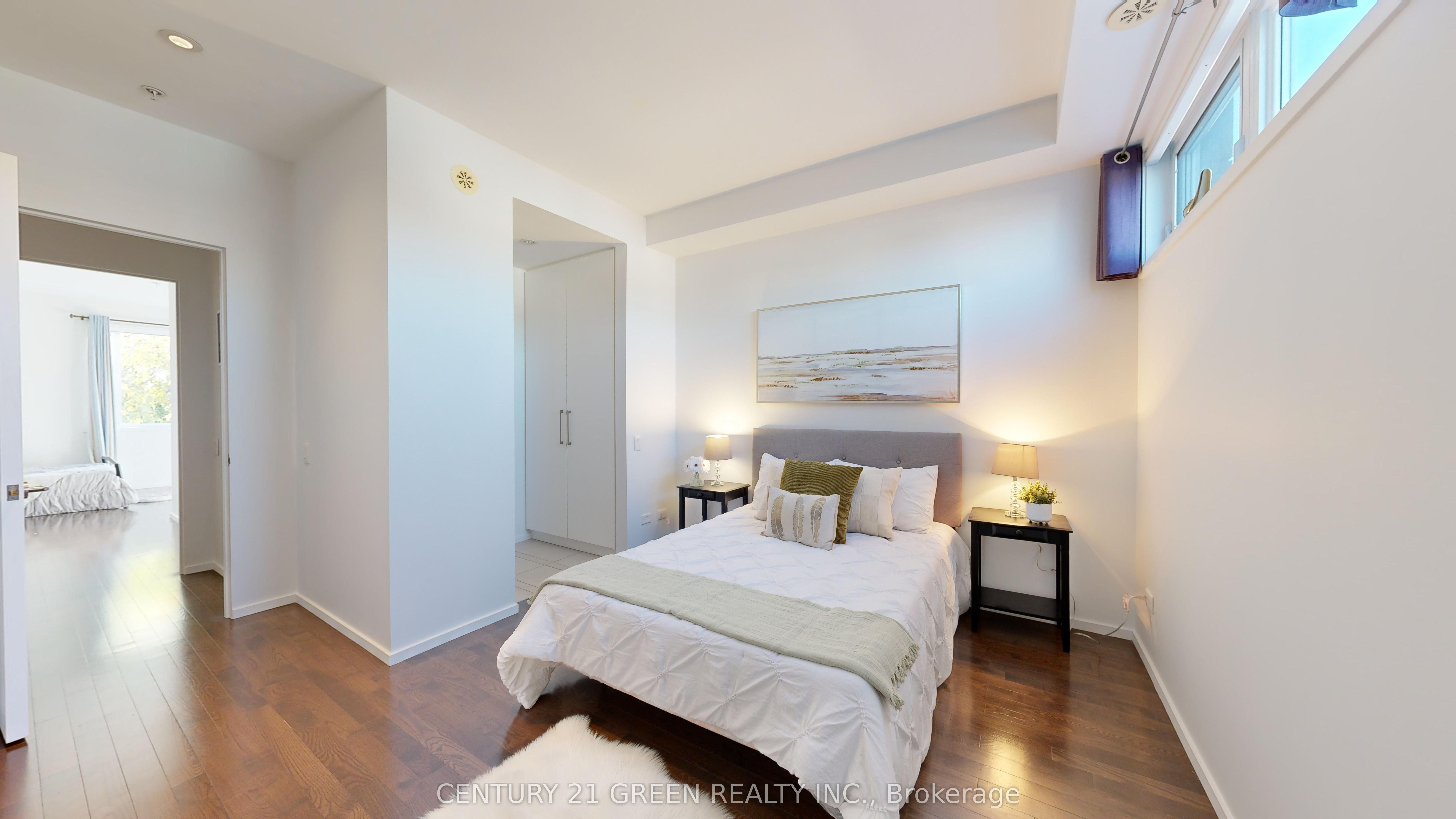 56 Lippincott Street, #8