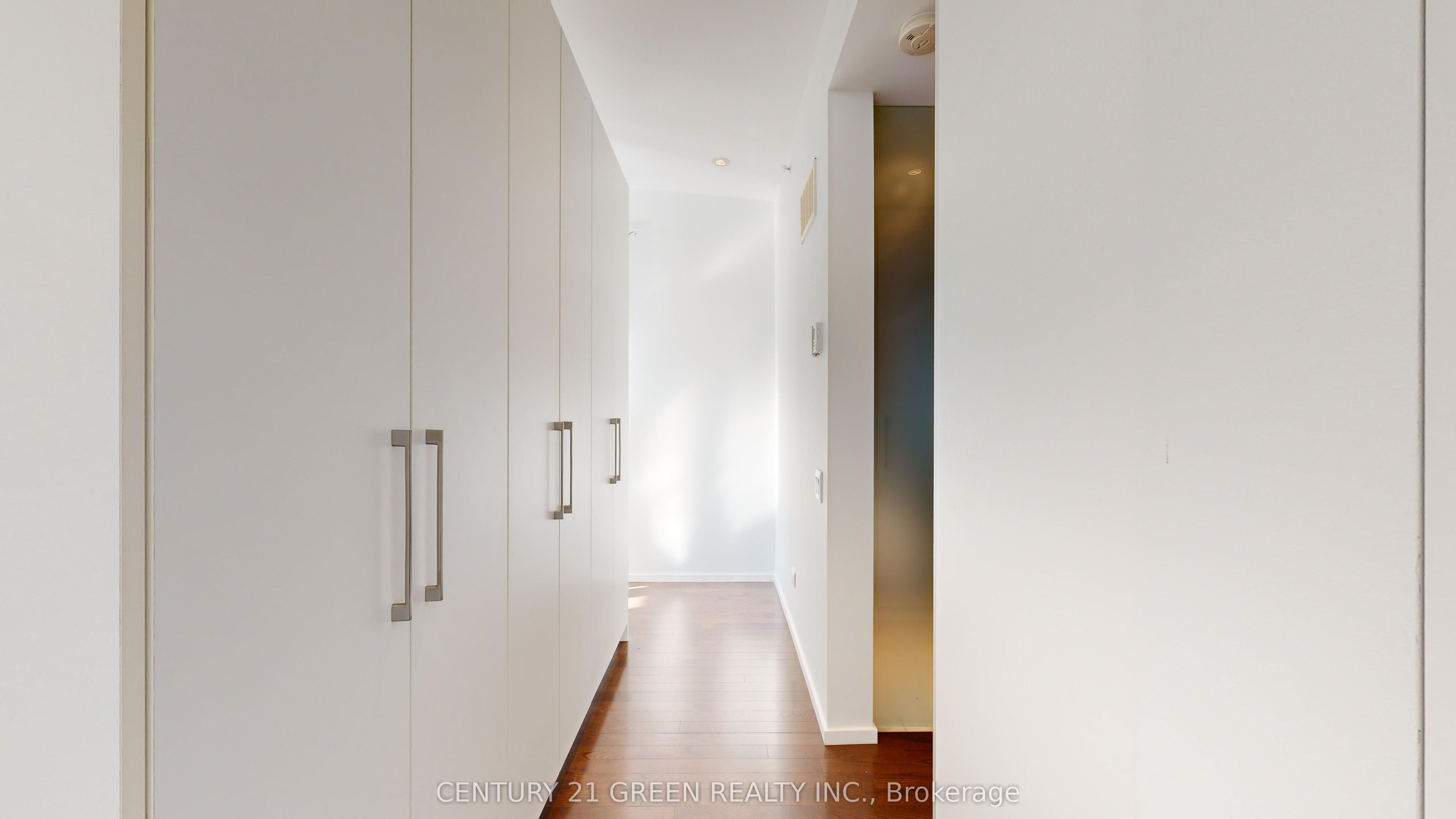 56 Lippincott Street, #8