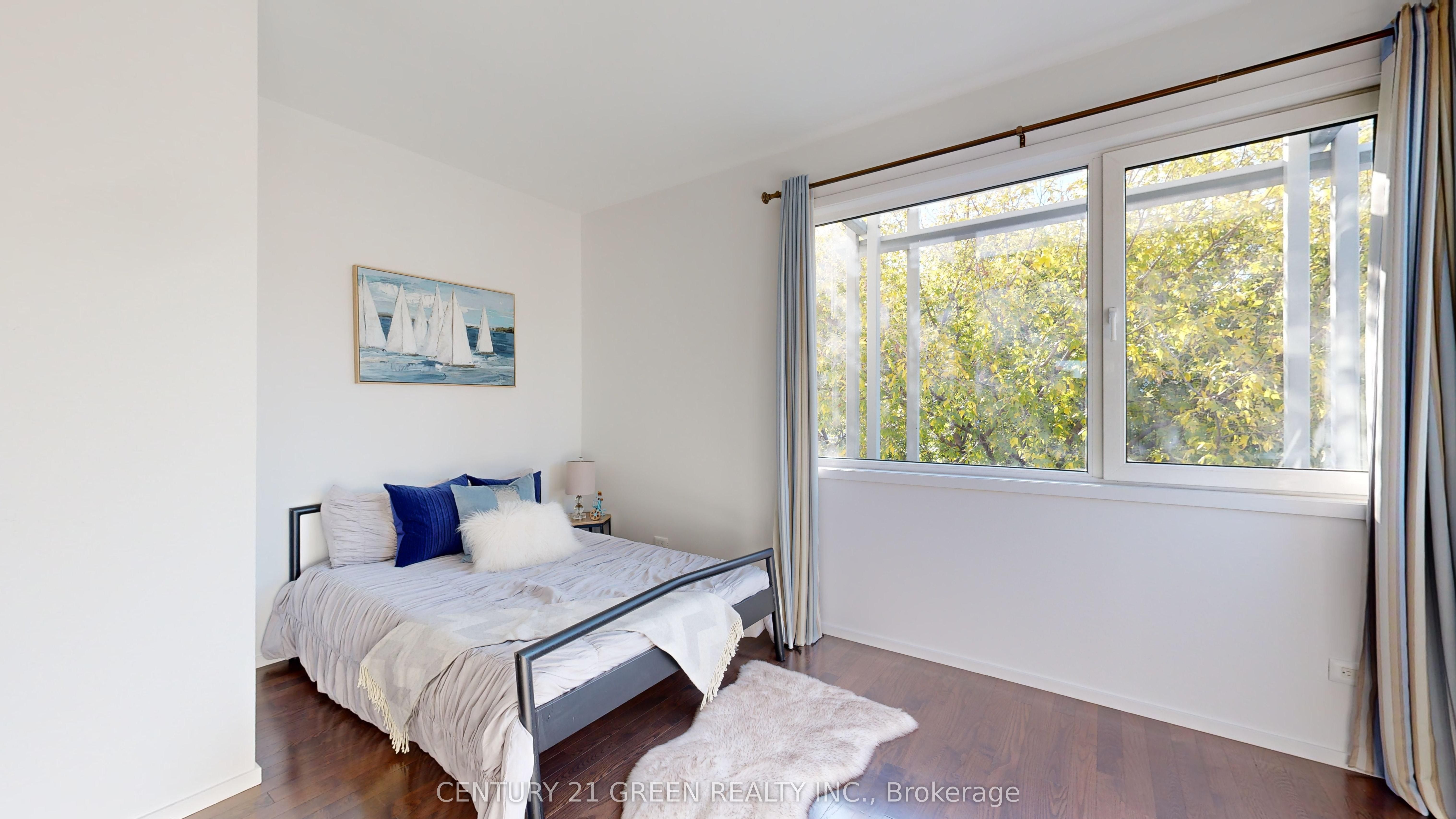 56 Lippincott Street, #8