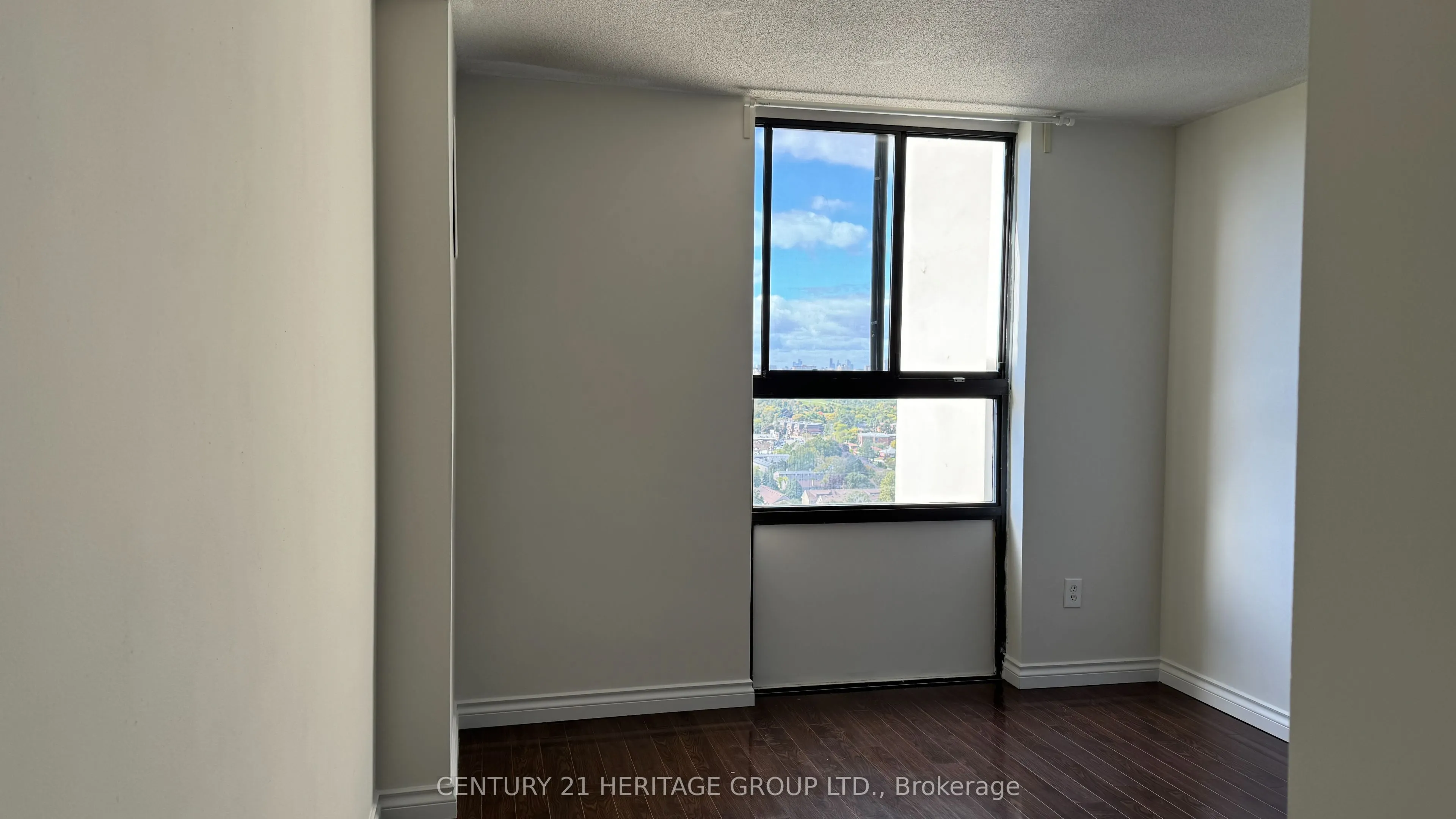 177 Linus Road #1706