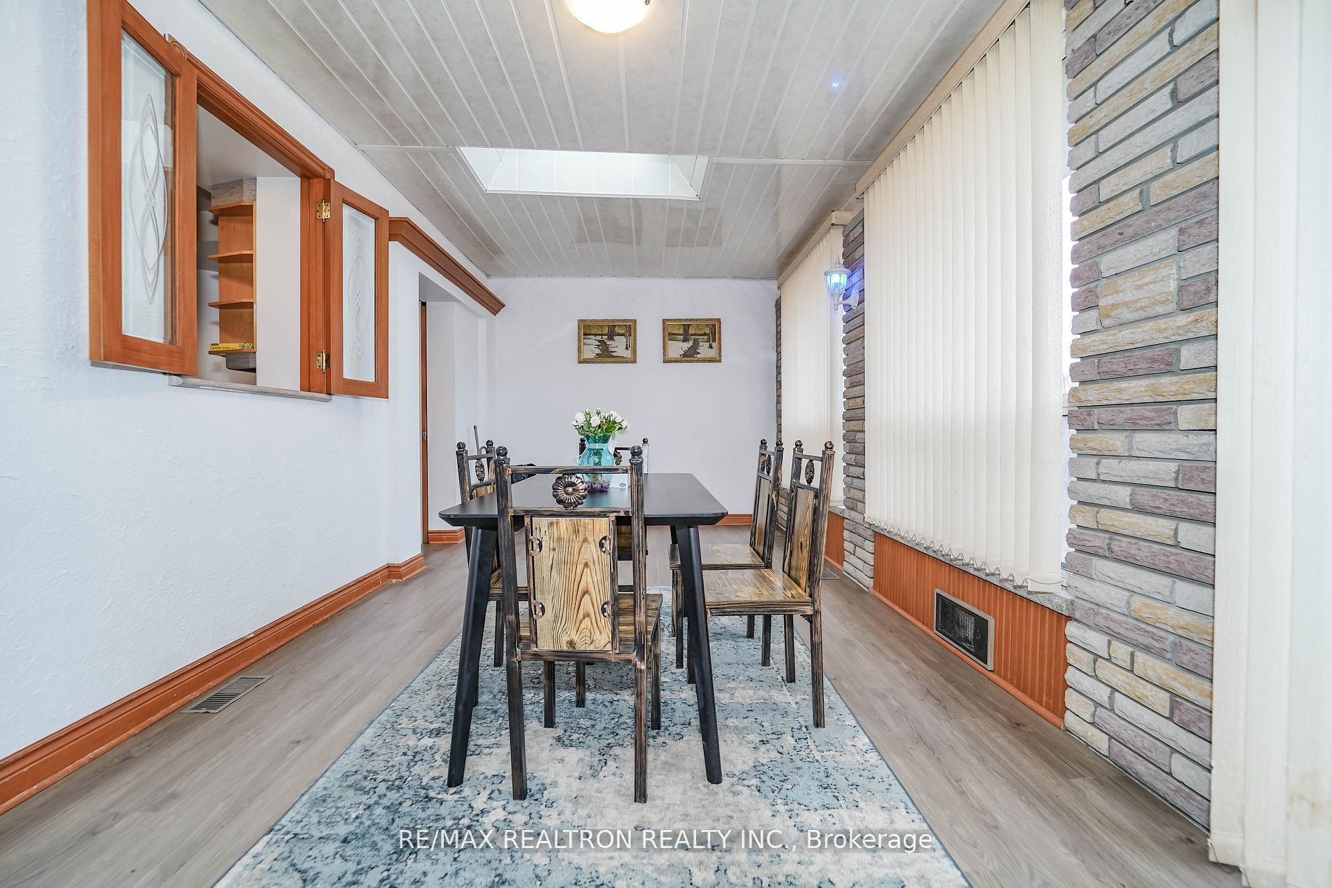 599 Conacher Drive