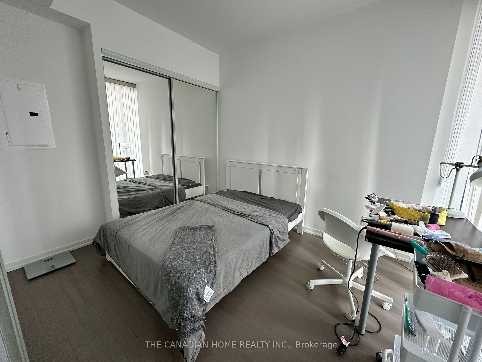 101 Peter Street, #1206