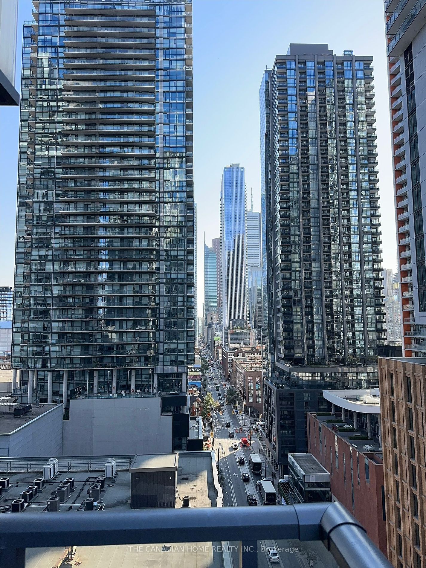101 Peter Street, #1206