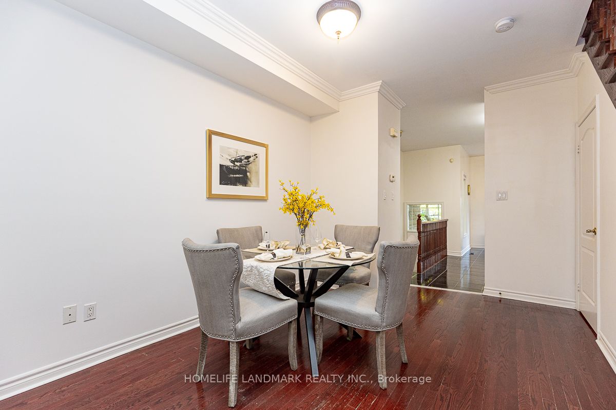 4 William Poole Way, #14