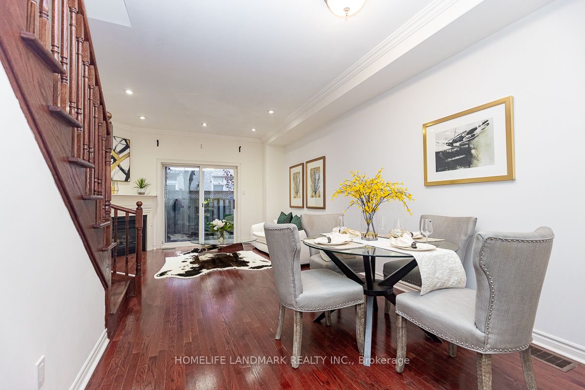 4 William Poole Way, #14