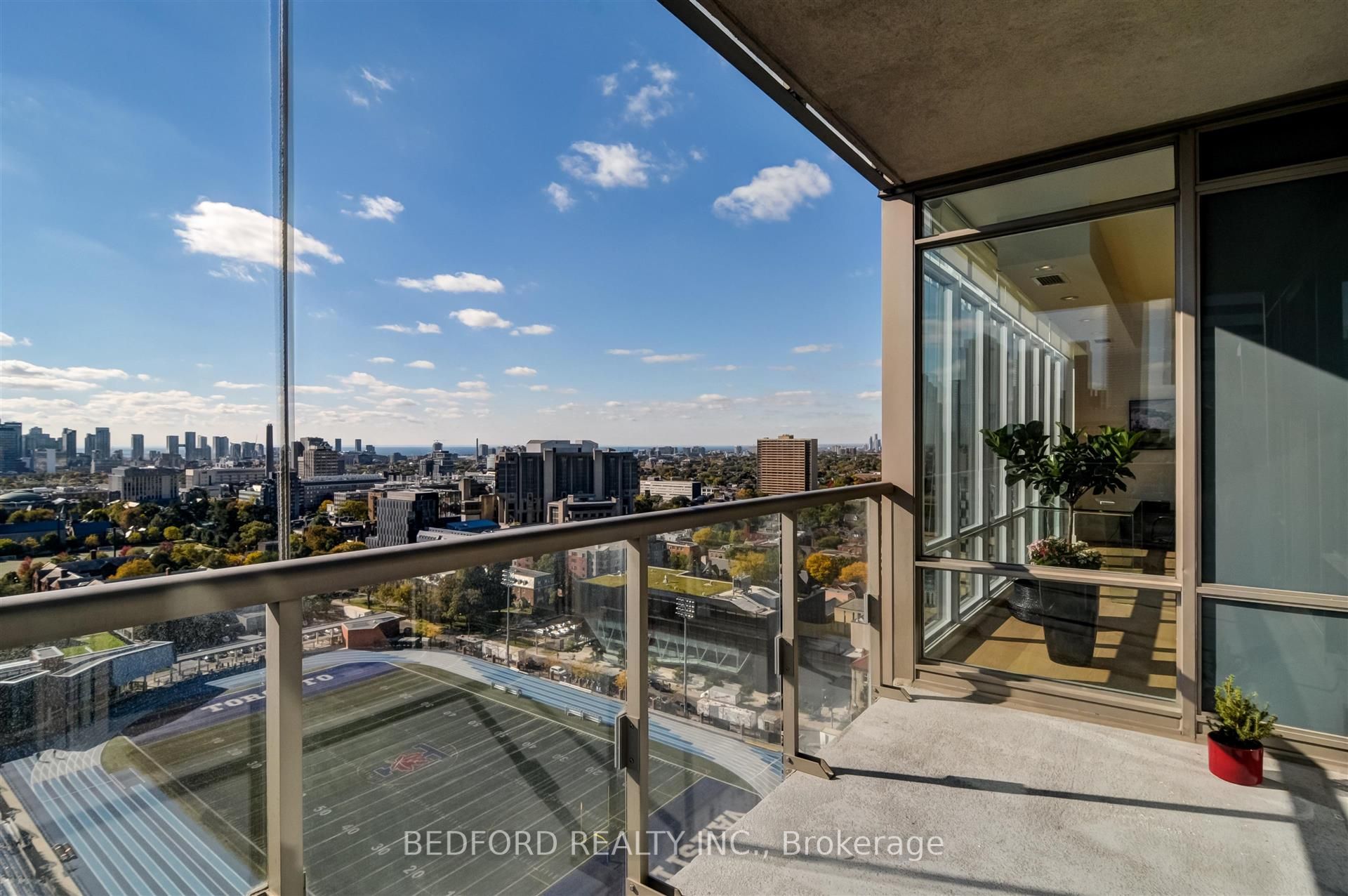 1 Bedford Road, #2001