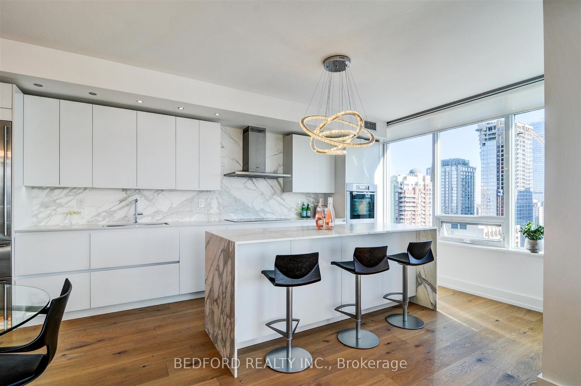 1 Bedford Road, #2001