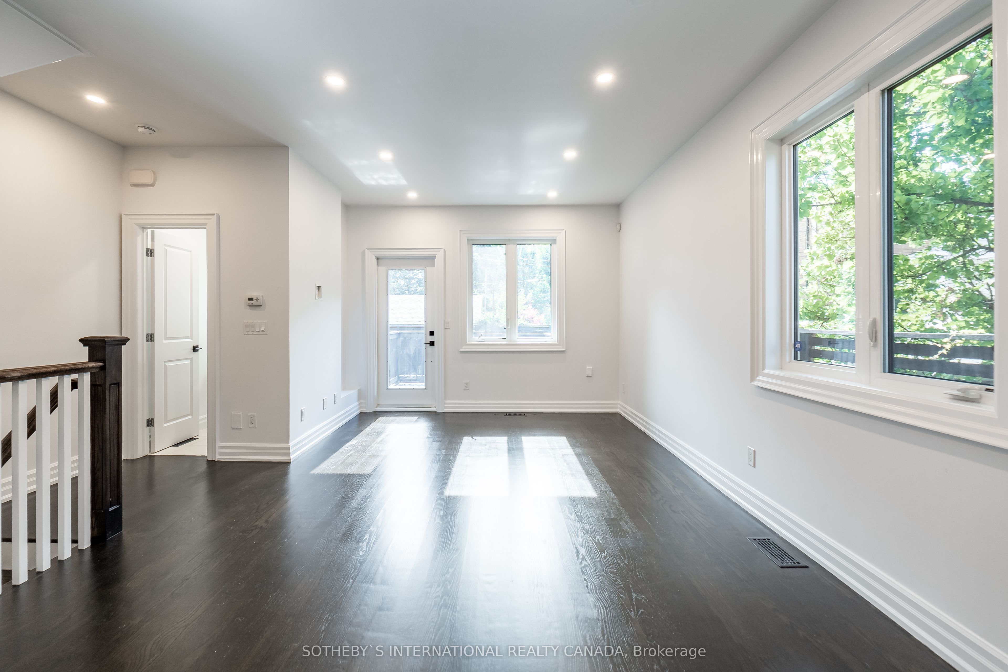 7 Louise Avenue