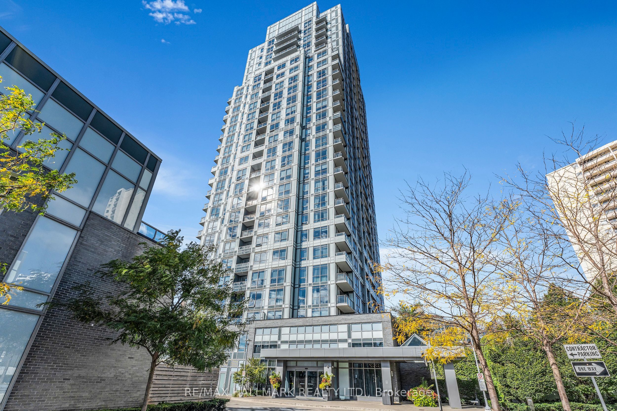 18 Graydon Hall Drive, #603