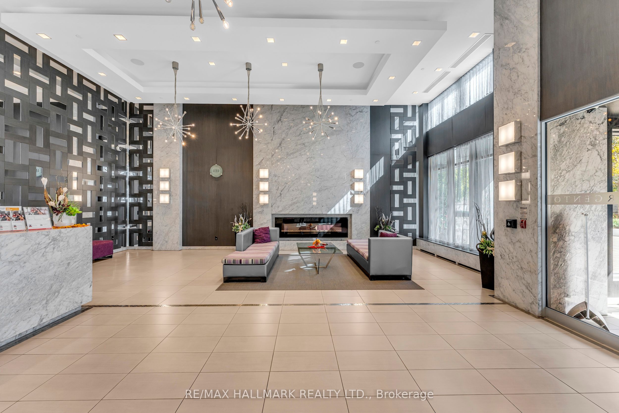 18 Graydon Hall Drive, #603