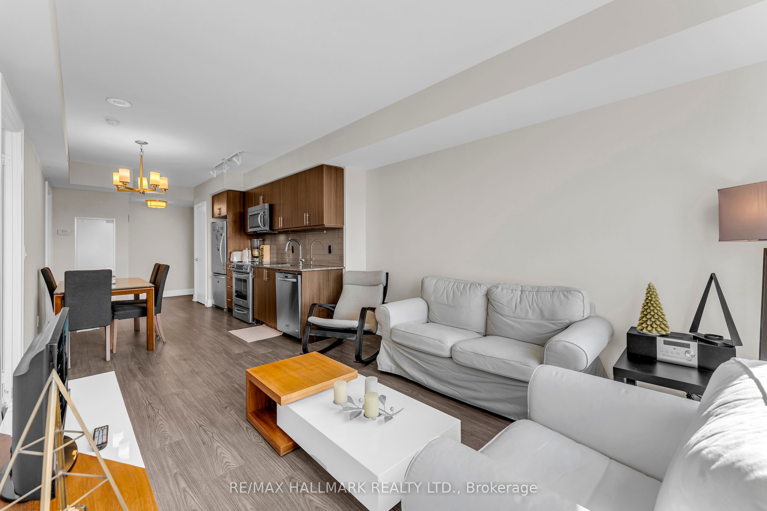 18 Graydon Hall Drive, #603