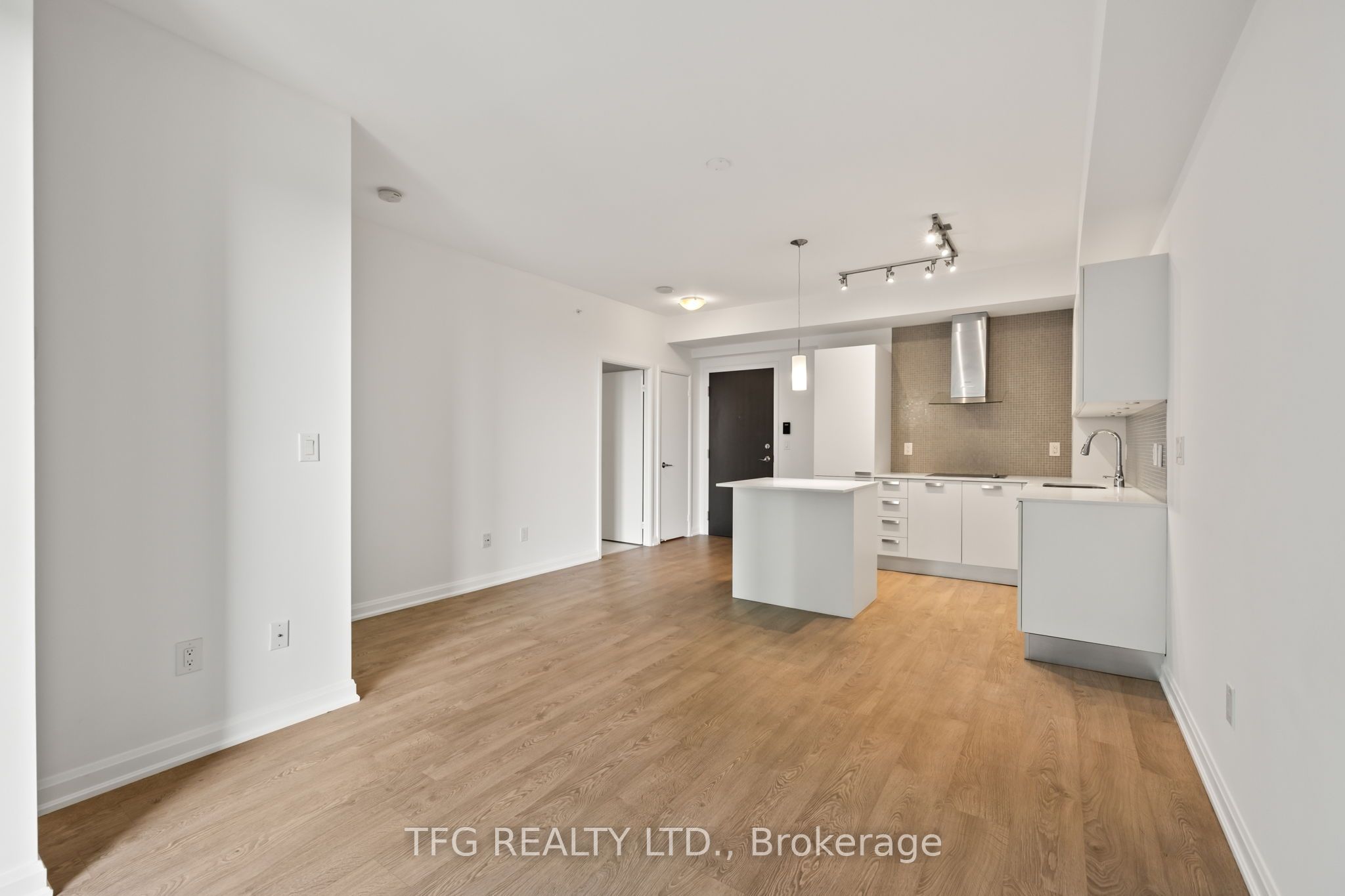 9 Bogert Avenue, #2804